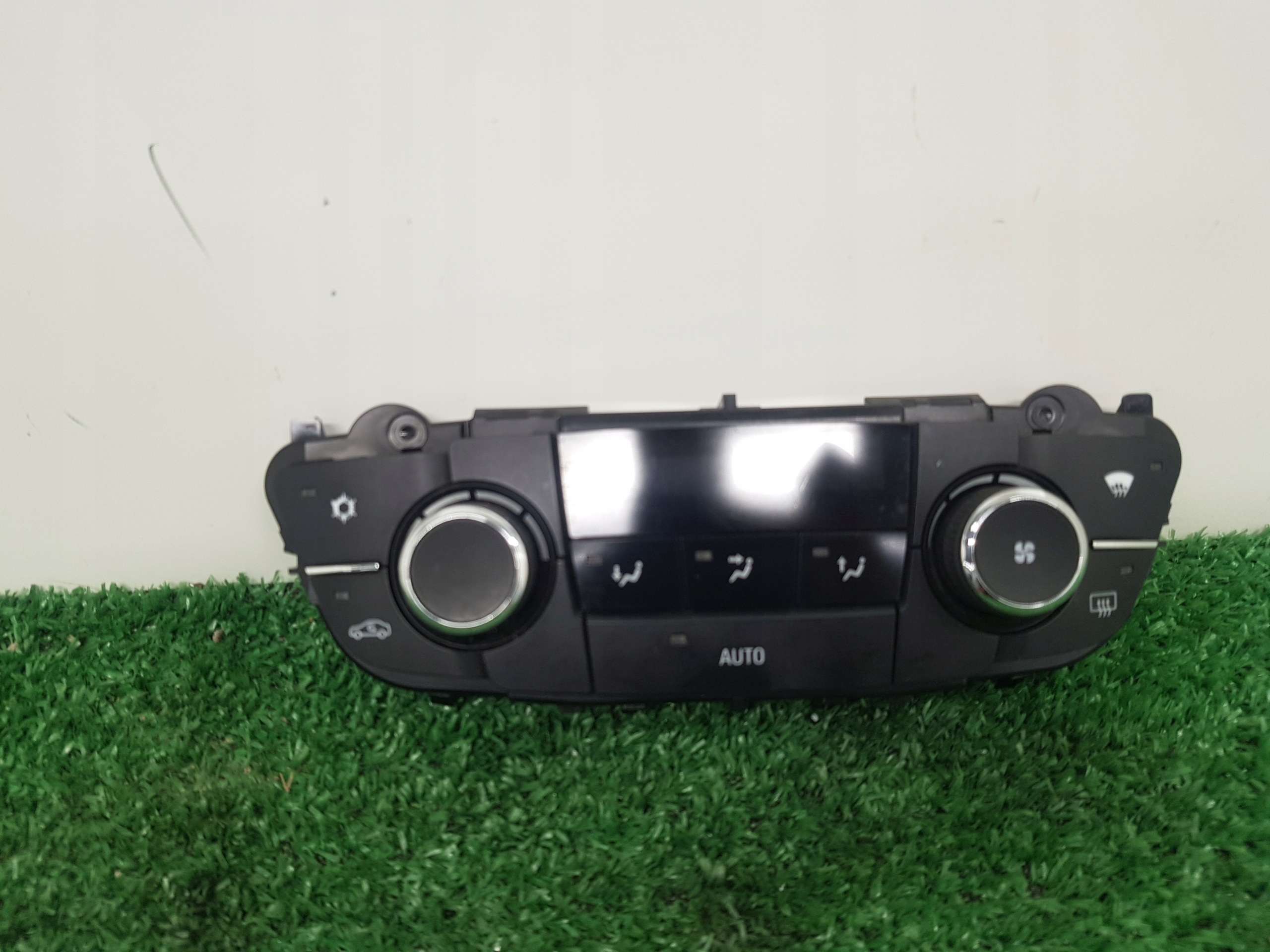 Pannello controllo BOCCHETTE OPEL INSIGNIA 13273095