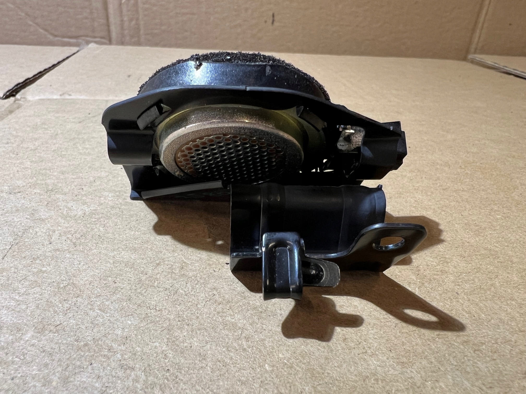 AUDI Q5 80A speaker bang OLUFSEN SLUPKA right front 80A035400D