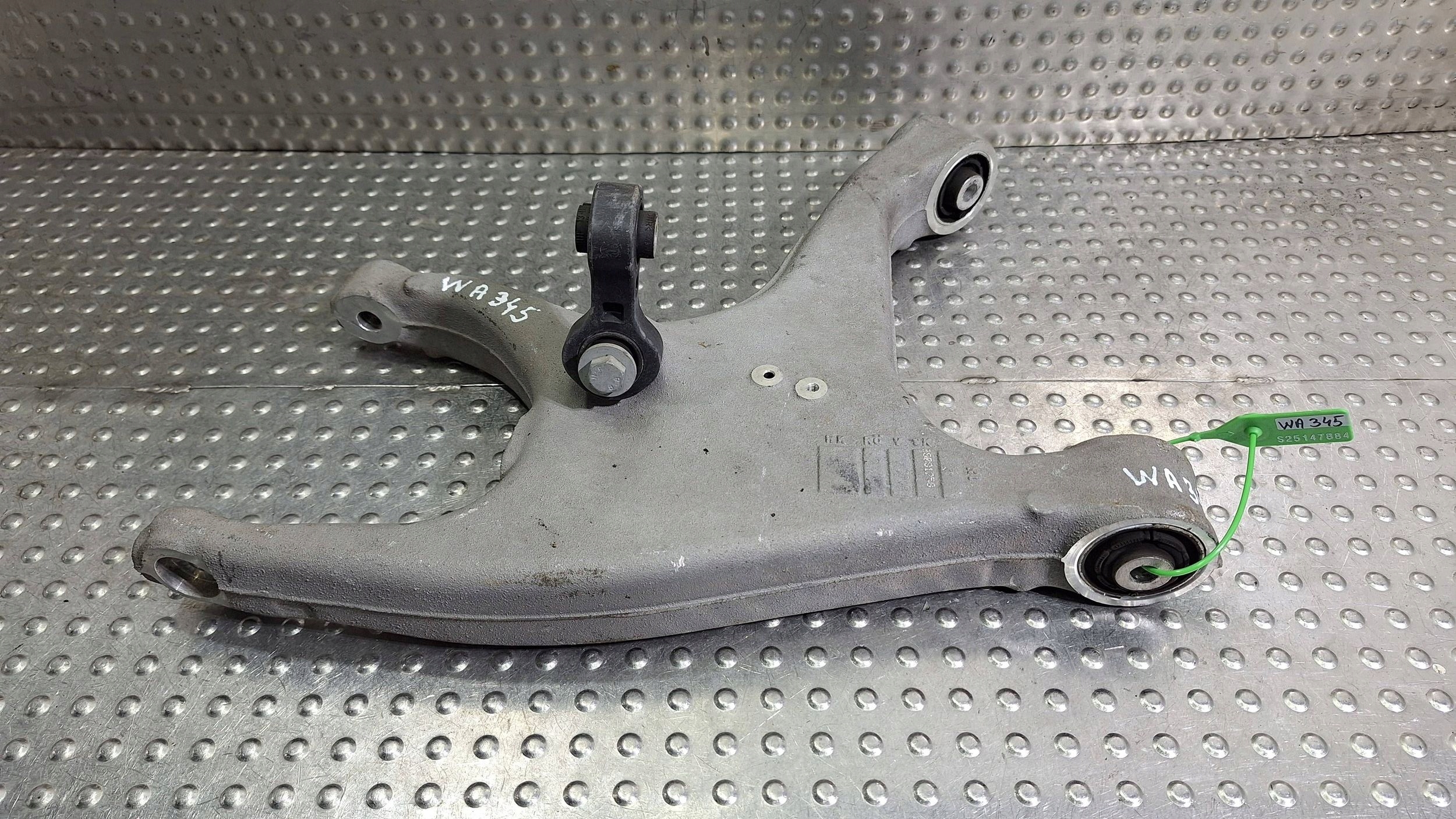 Querlenker Achsträgers links heck 8K0505311J AUDI A4 B8 A5 8T Original