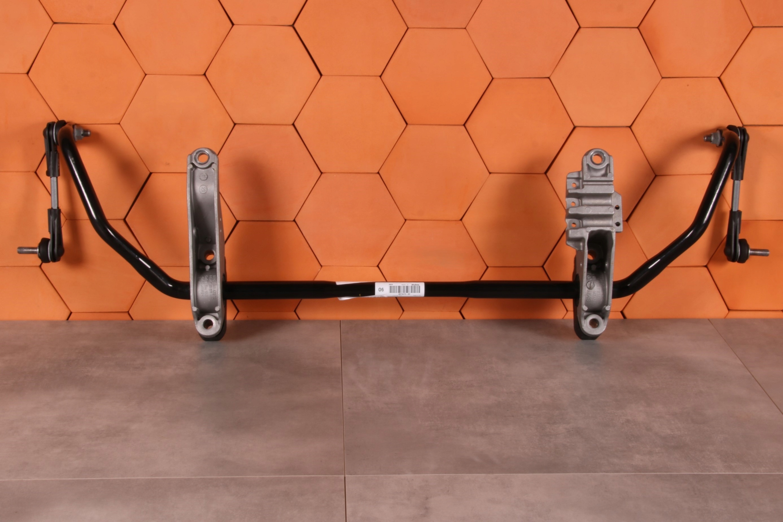 BMW 5 G30 XDRIVE STABILIZATOR front front bar 6873473 32 km !!!