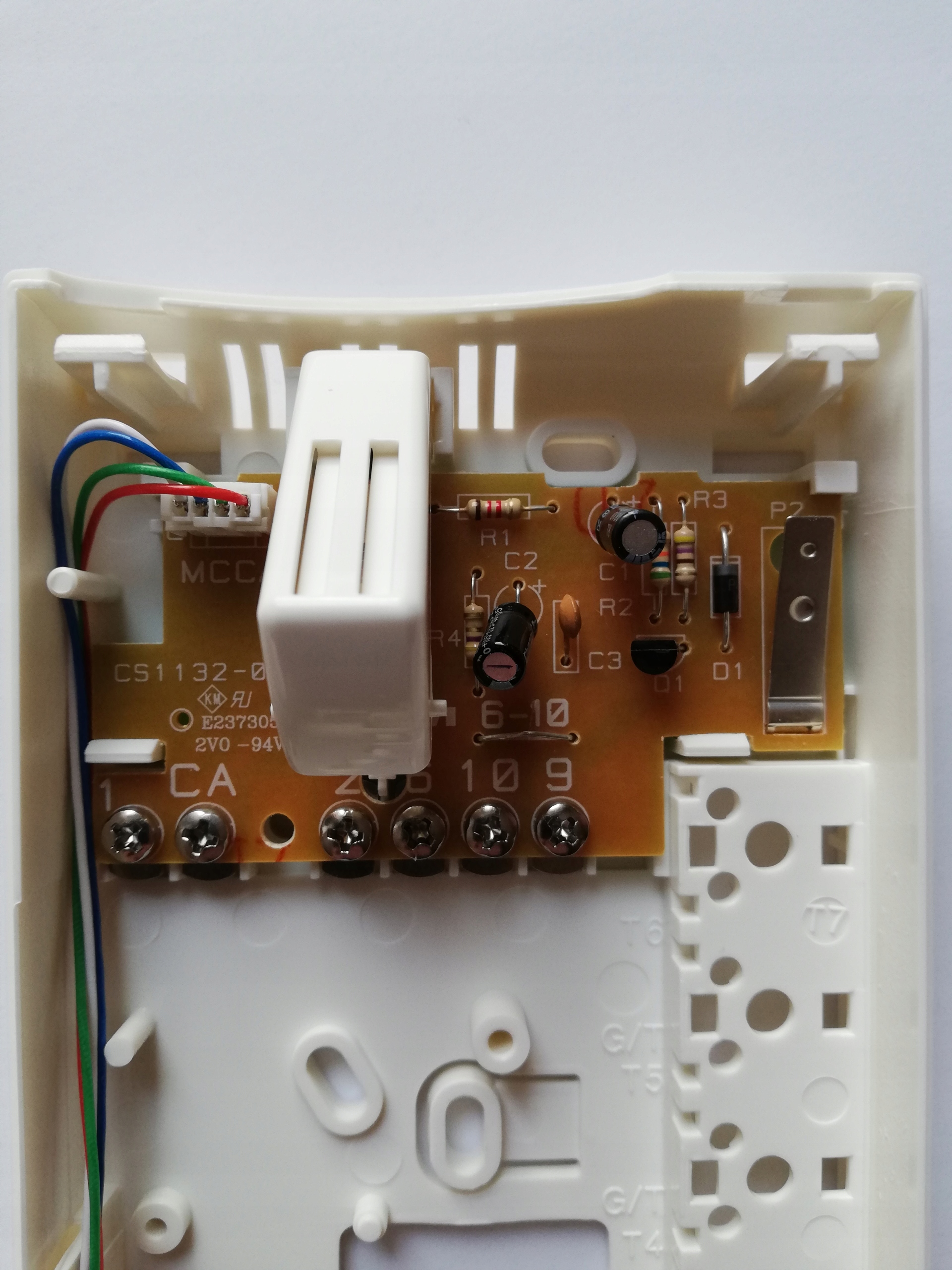 Domofon Unifon biały URMET MIWI SCAITEL 1132 Typ domofonu Przewodowy