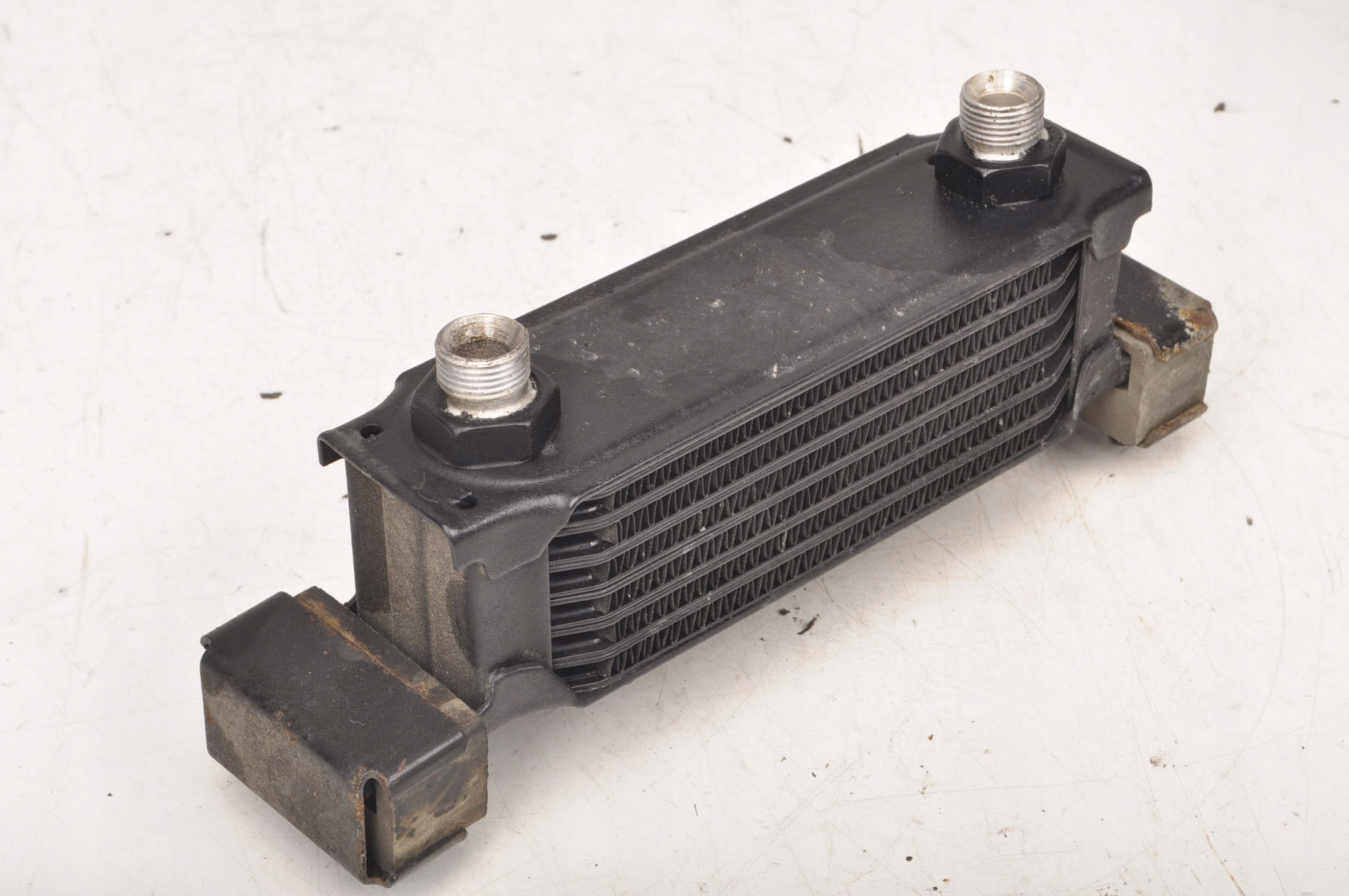 ASTON MARTIN DB7 VANTAGE 5.9 CHŁODNICA OLEJU