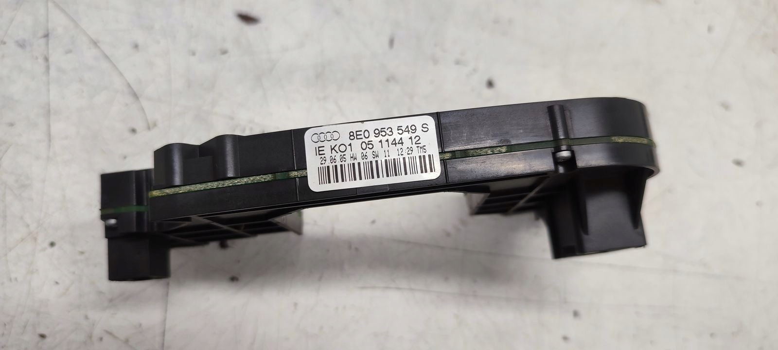 module volant sous volant Audi A4 B7 2,0 TDI