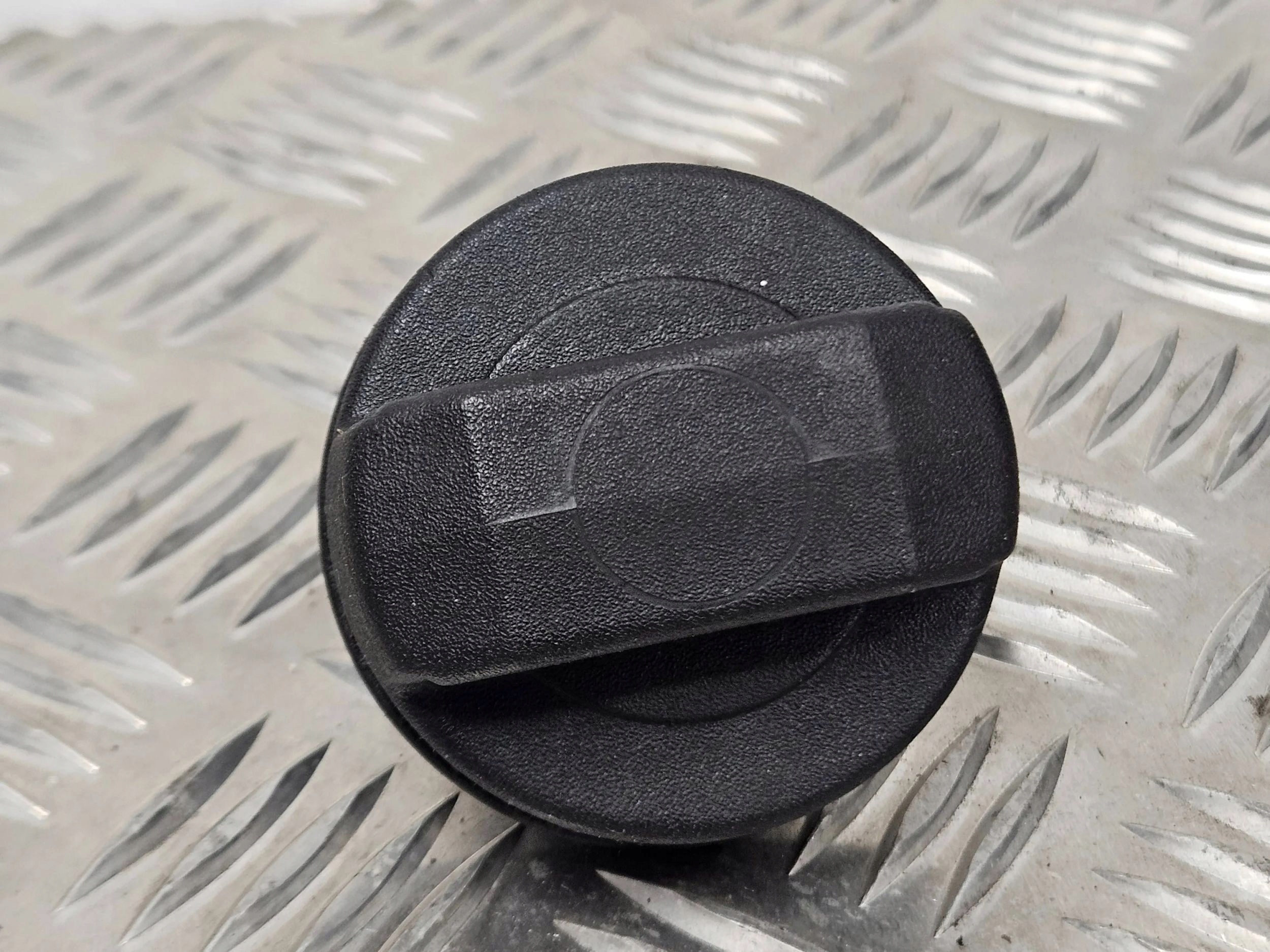 Volkswagen PASSAT B5.5 2003 Korek wlewu paliwa