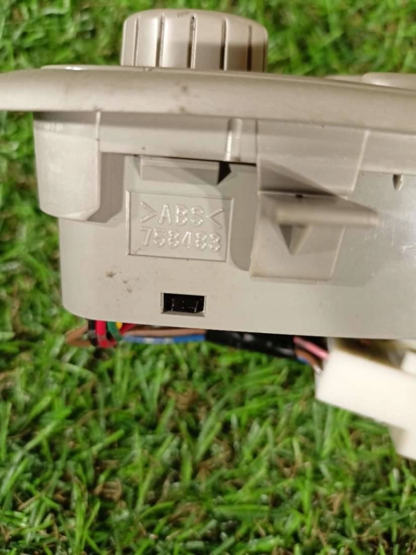 control panel of the air conditioning Toyota 2011
