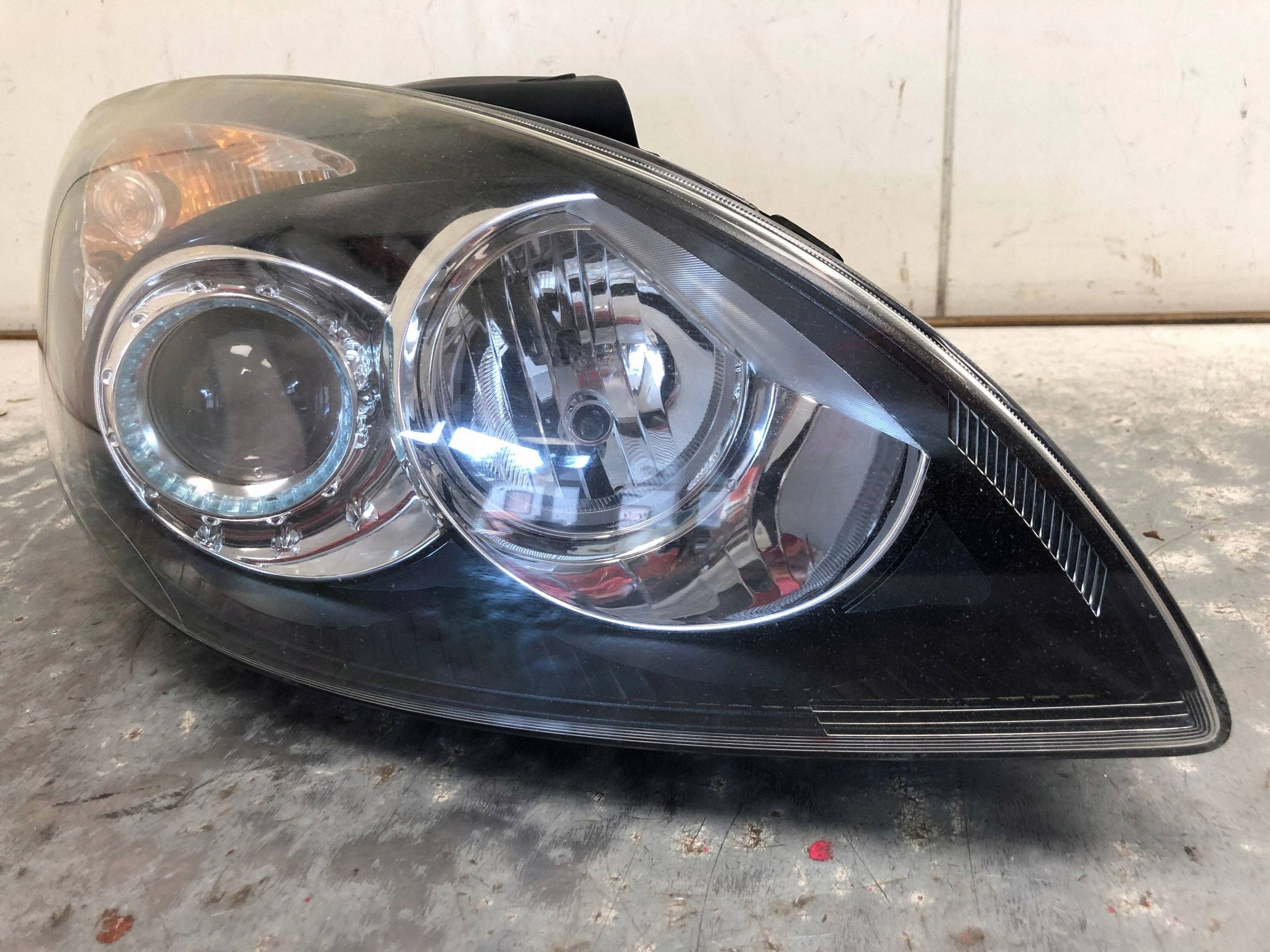 light right front HYUNDAI I30 LIFT 92102-2R000