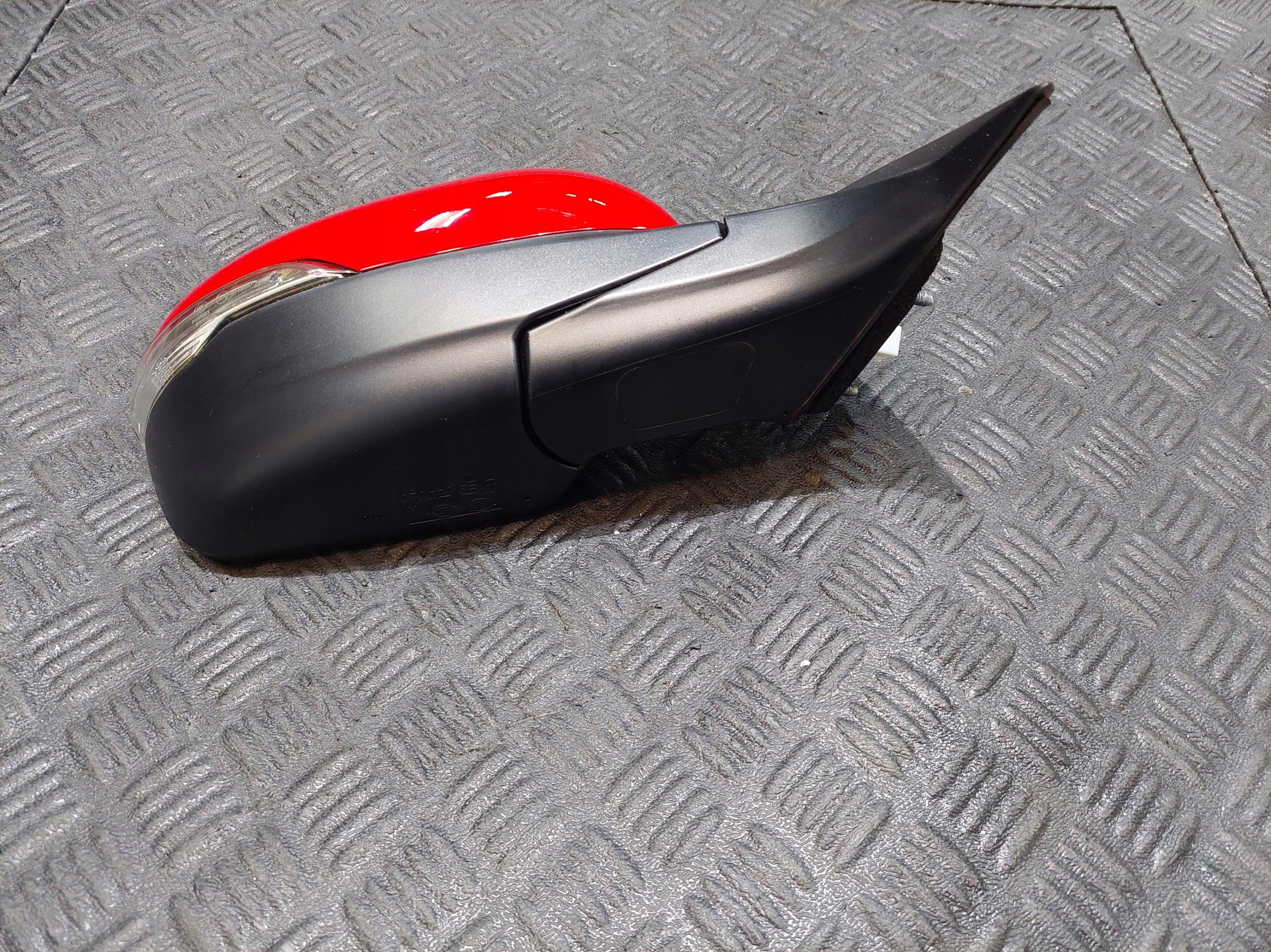 mirror right 8PIN SANGYONG TIVOLI RAM