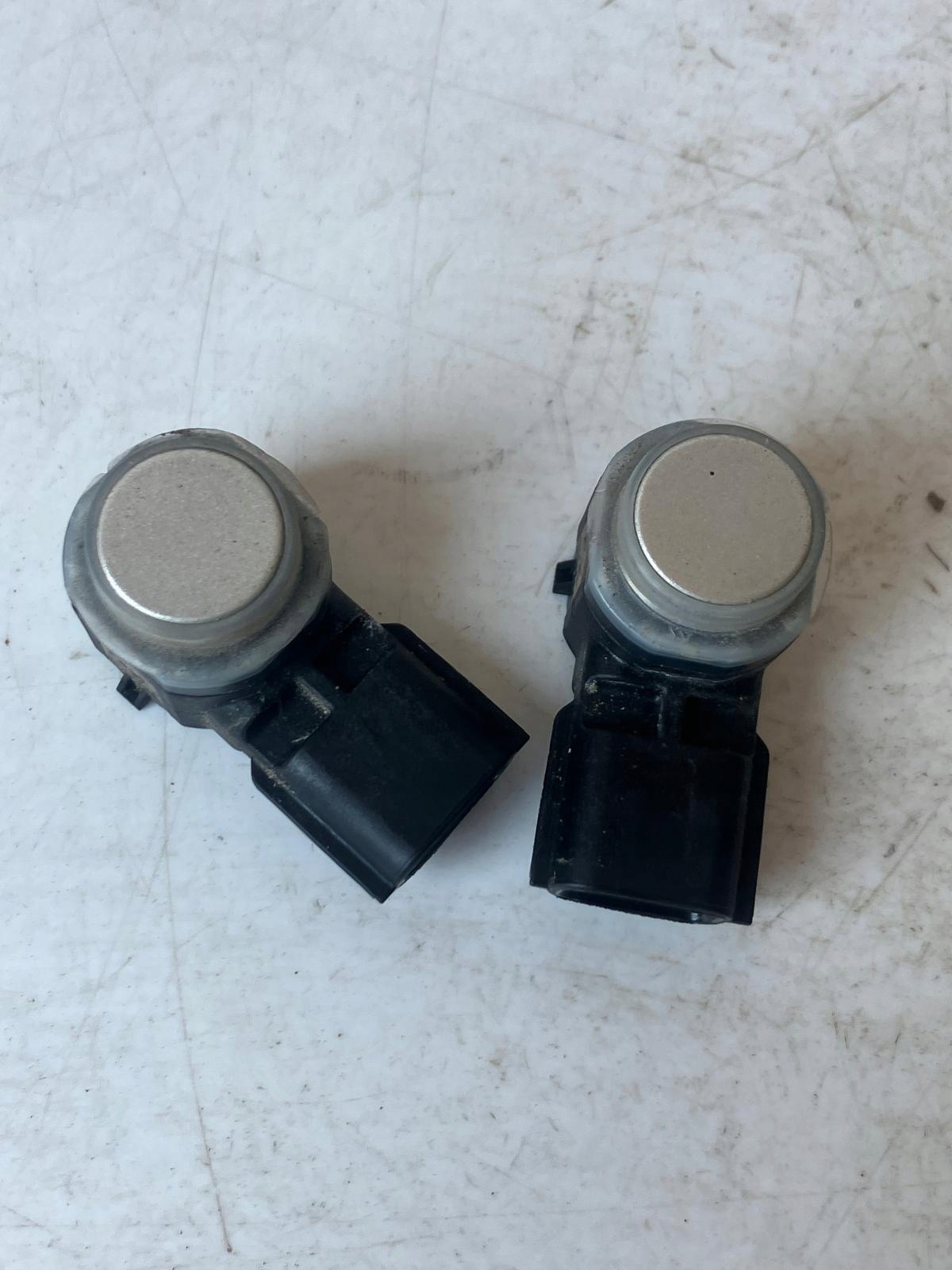 Sensor PDC RENAULT CLIO V 284423387R TED69