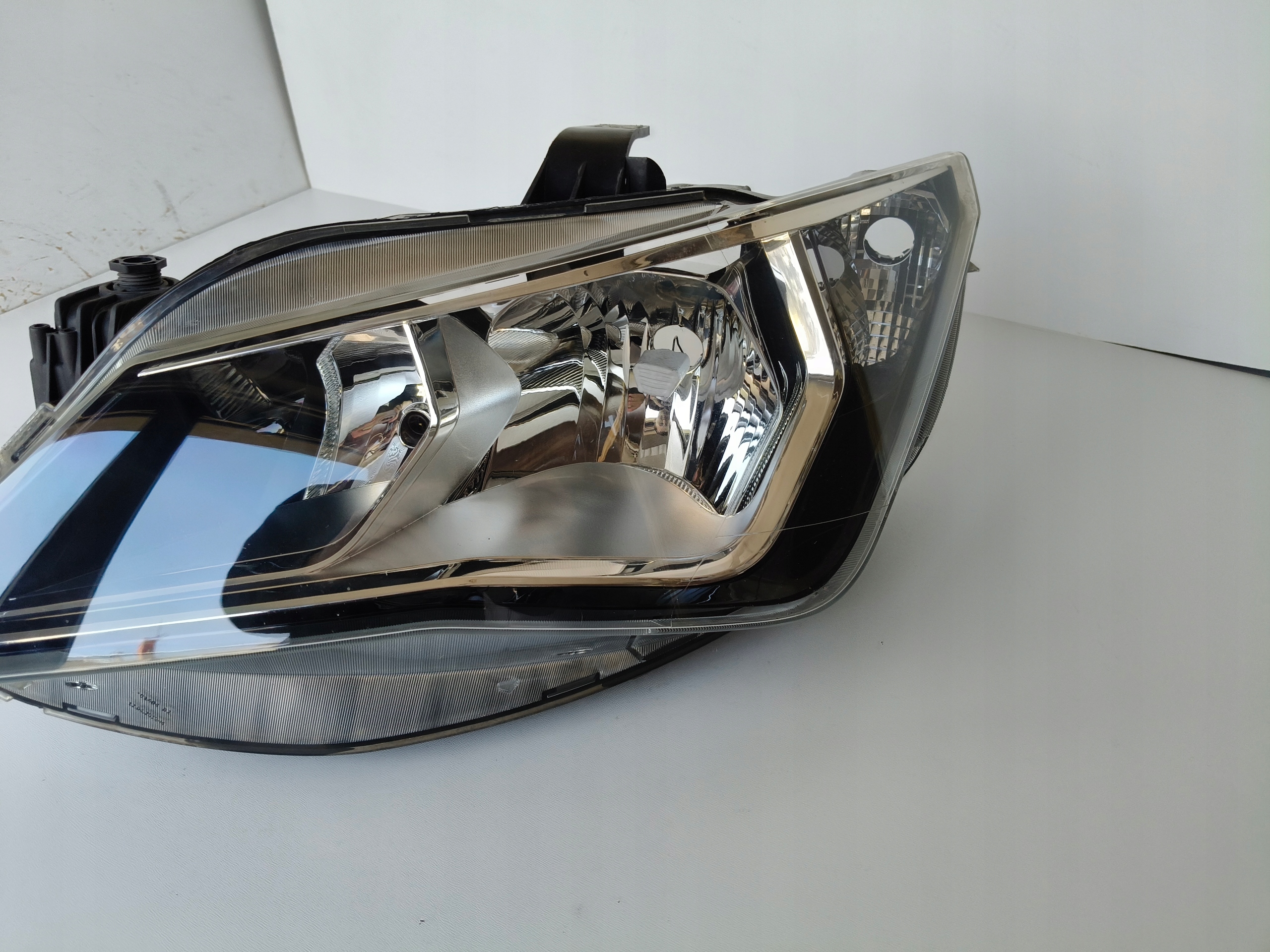light left REFLEKTOR SEAT IBIZA 6J 6J0 12- LIFT