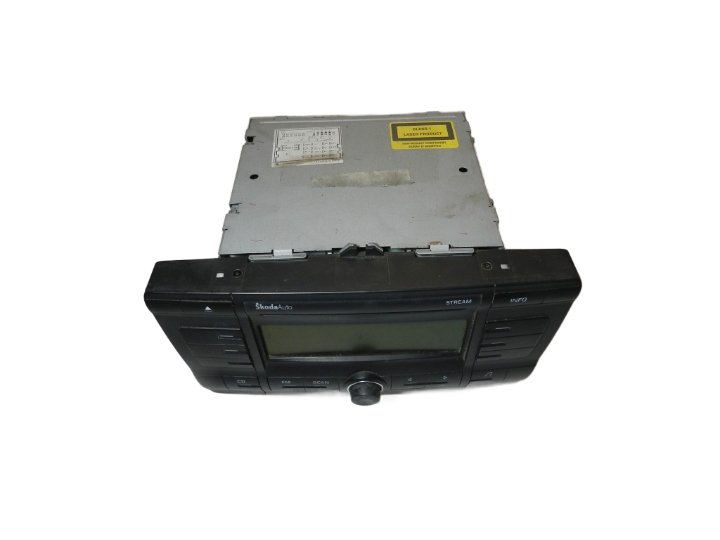 SKODA OCTAVIA II 2 RADIO RADIOODTWARZACZ CD 2DIN 1Z0035161B