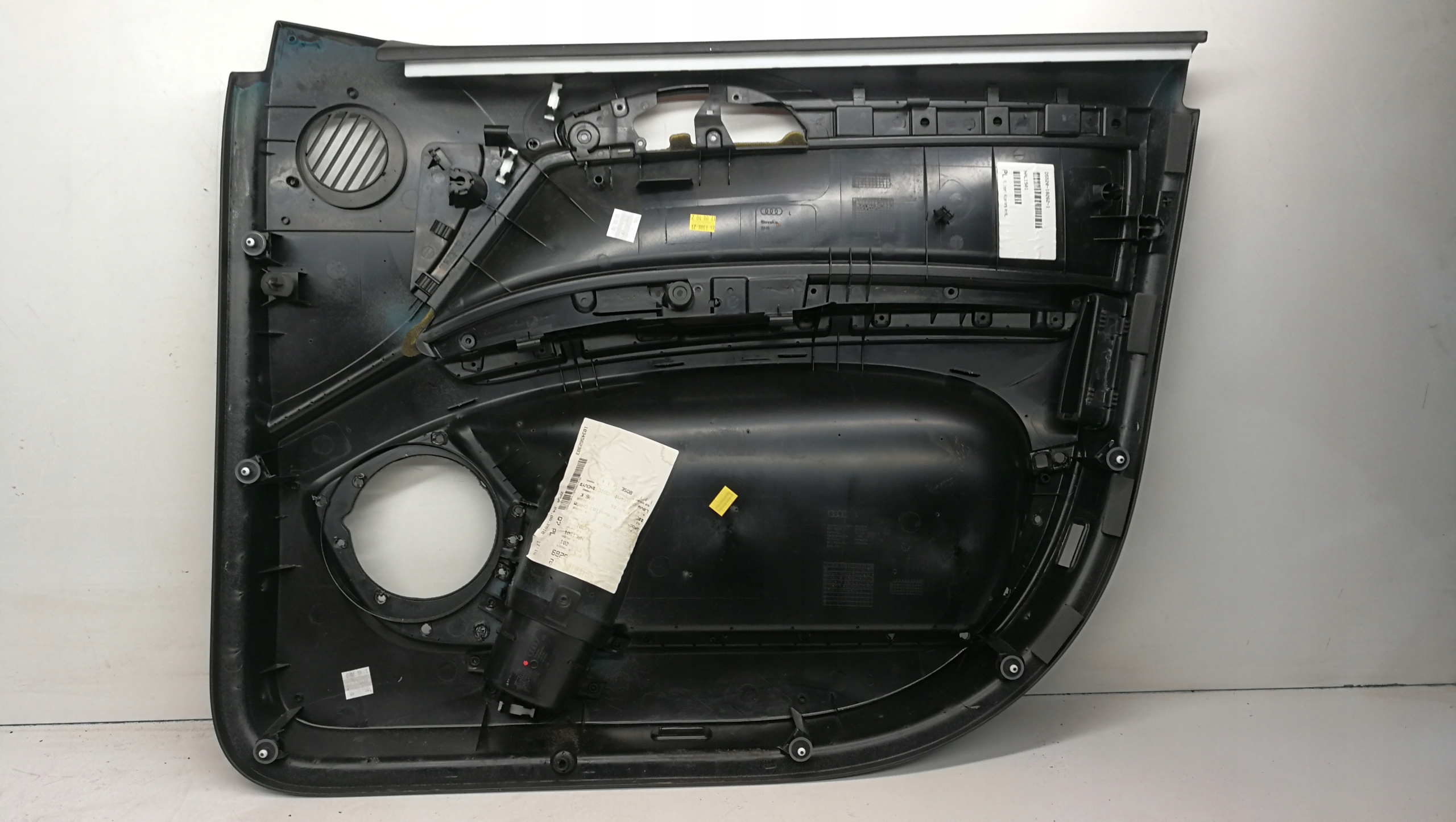 side door left front AUDI Q7 ALCANTARA 4L1