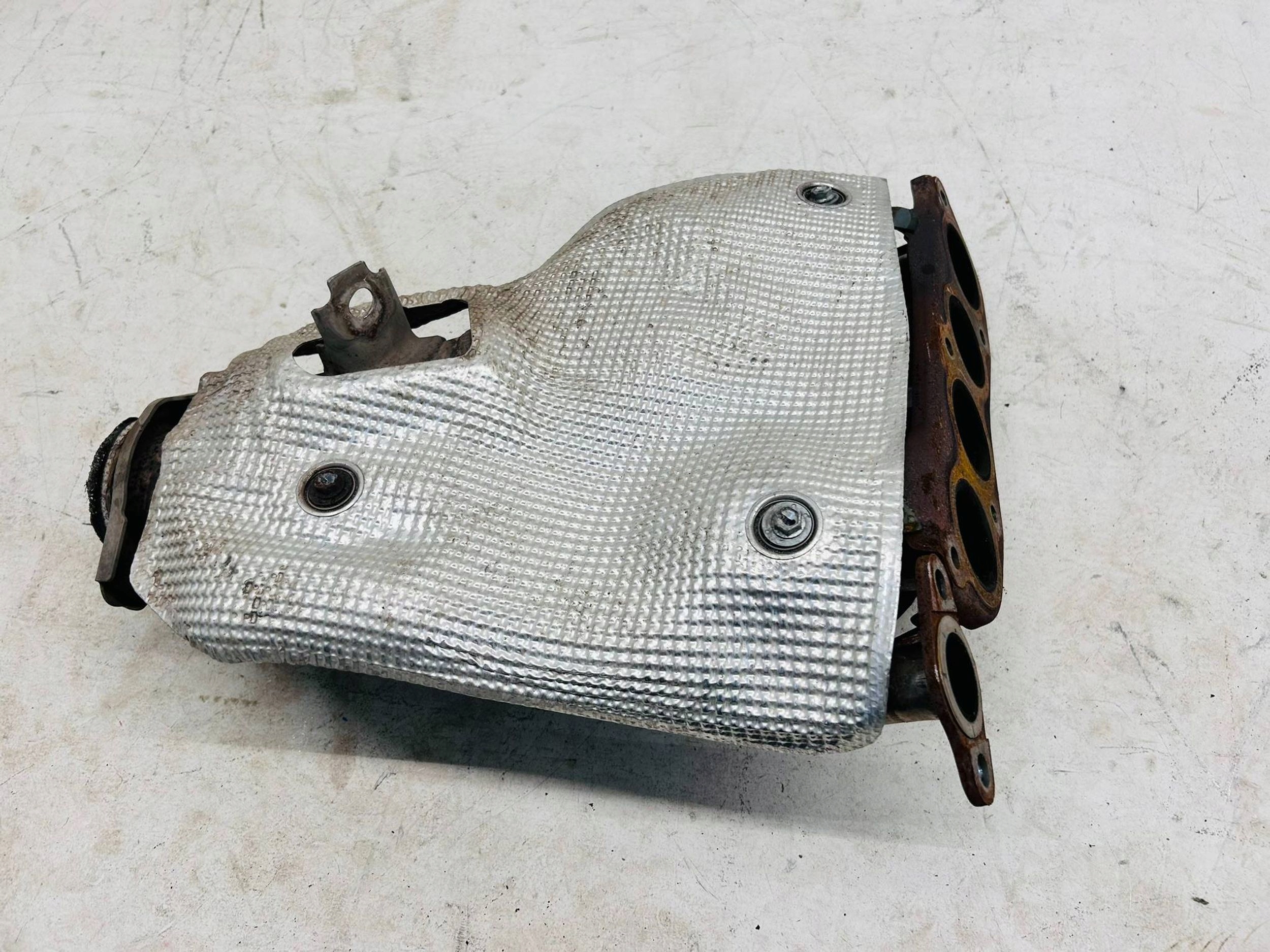 COROLLA E21 2.0 ГИБРИД коллектор выпускной катализатор выхлоп X2