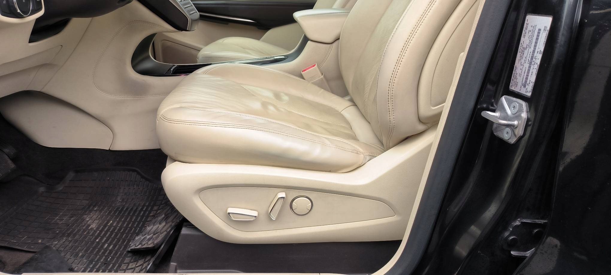 Sitze KOMPLET LINCOLN MKC