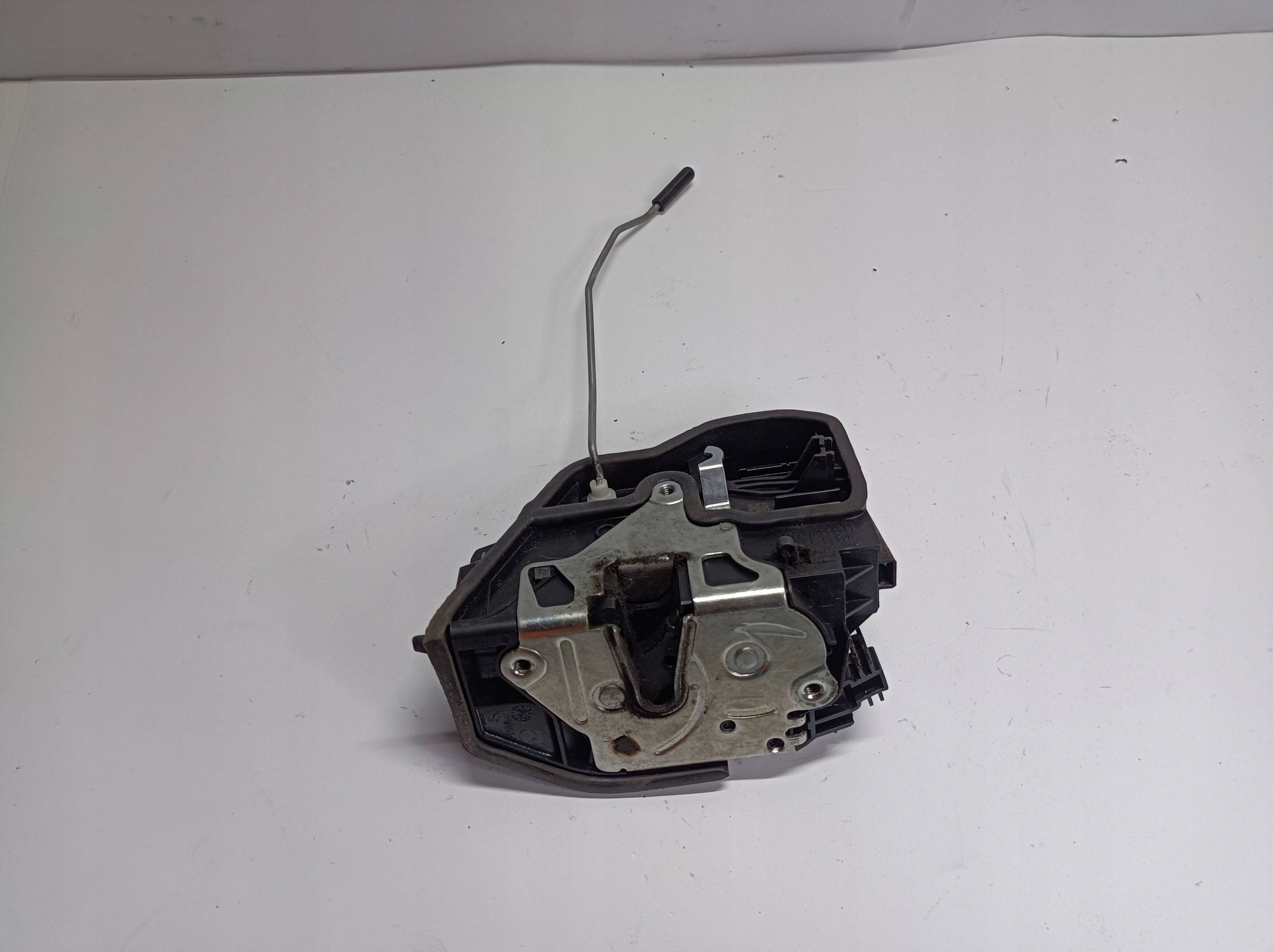 lock door tylnych BMW E81 E87 F20 E90 F30 F10 E60 F01 E83 E70 7202147