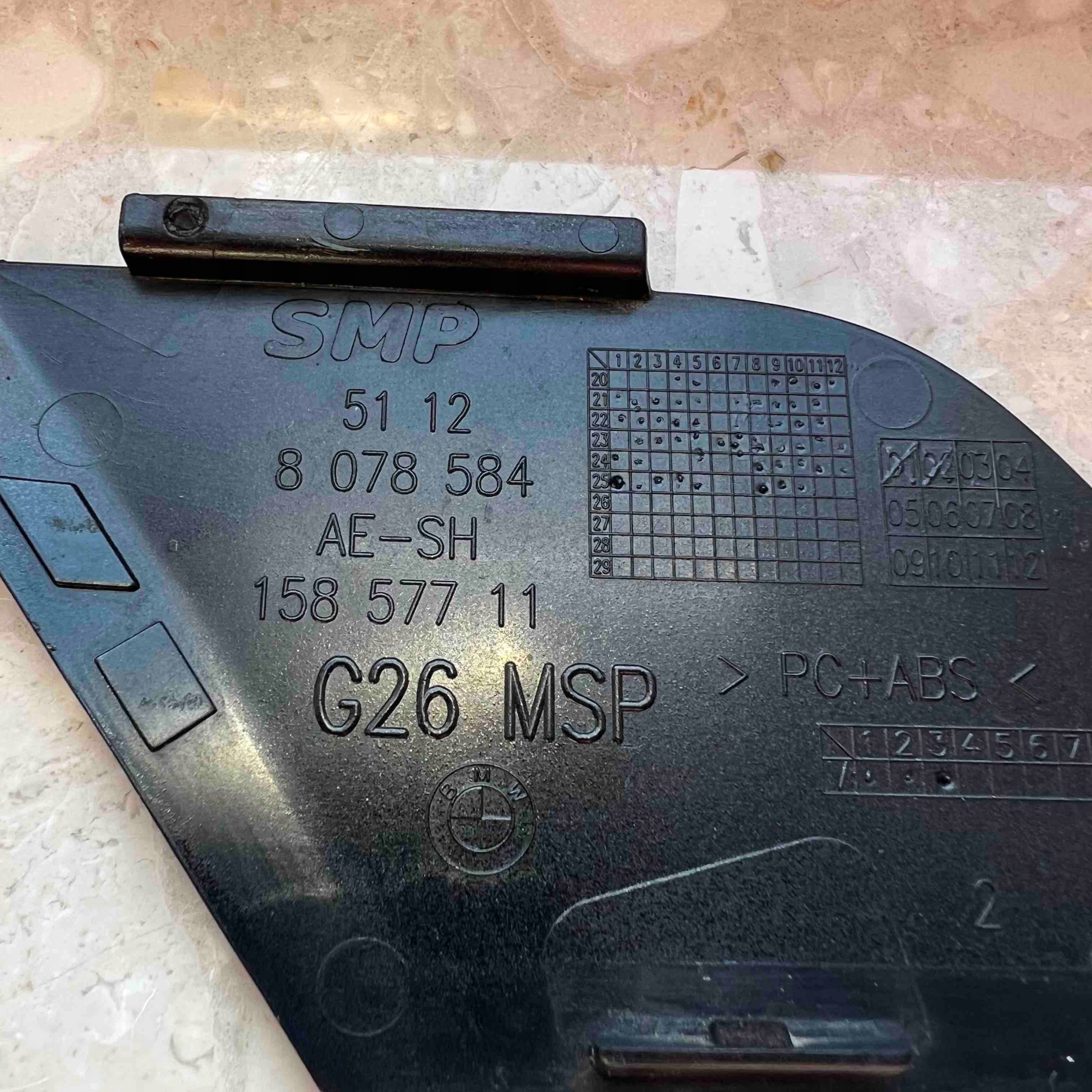 BMW4 G26 m-packet 2020- towing hook cap rear part 51128078584