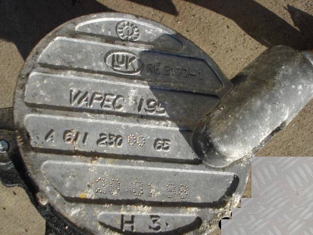 MERCEDES W210 РЕСТАЙЛИНГ 2.2 CDI вакум насос