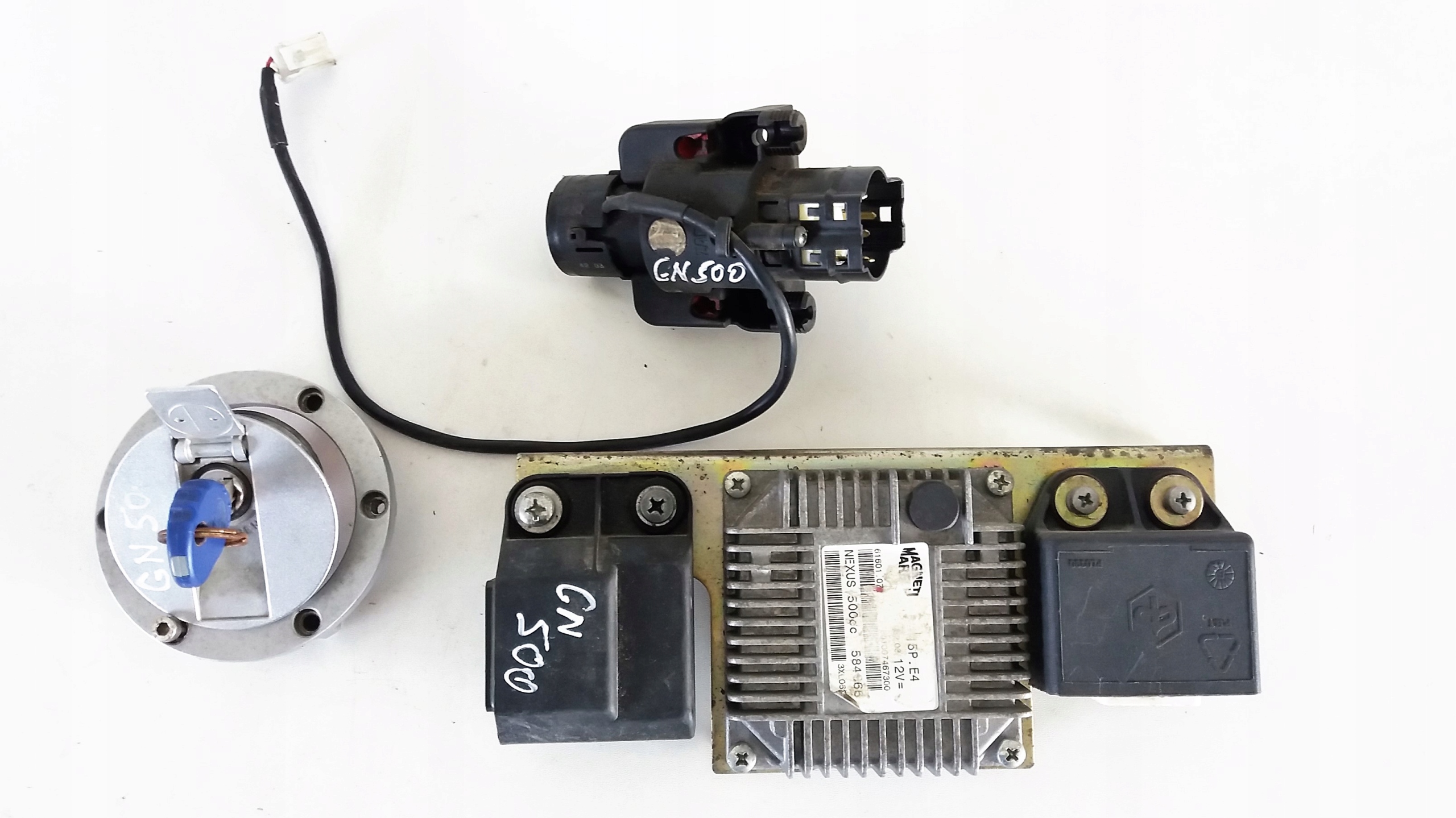 GILERA NEXUS 500 переключатель компьютерный модуль