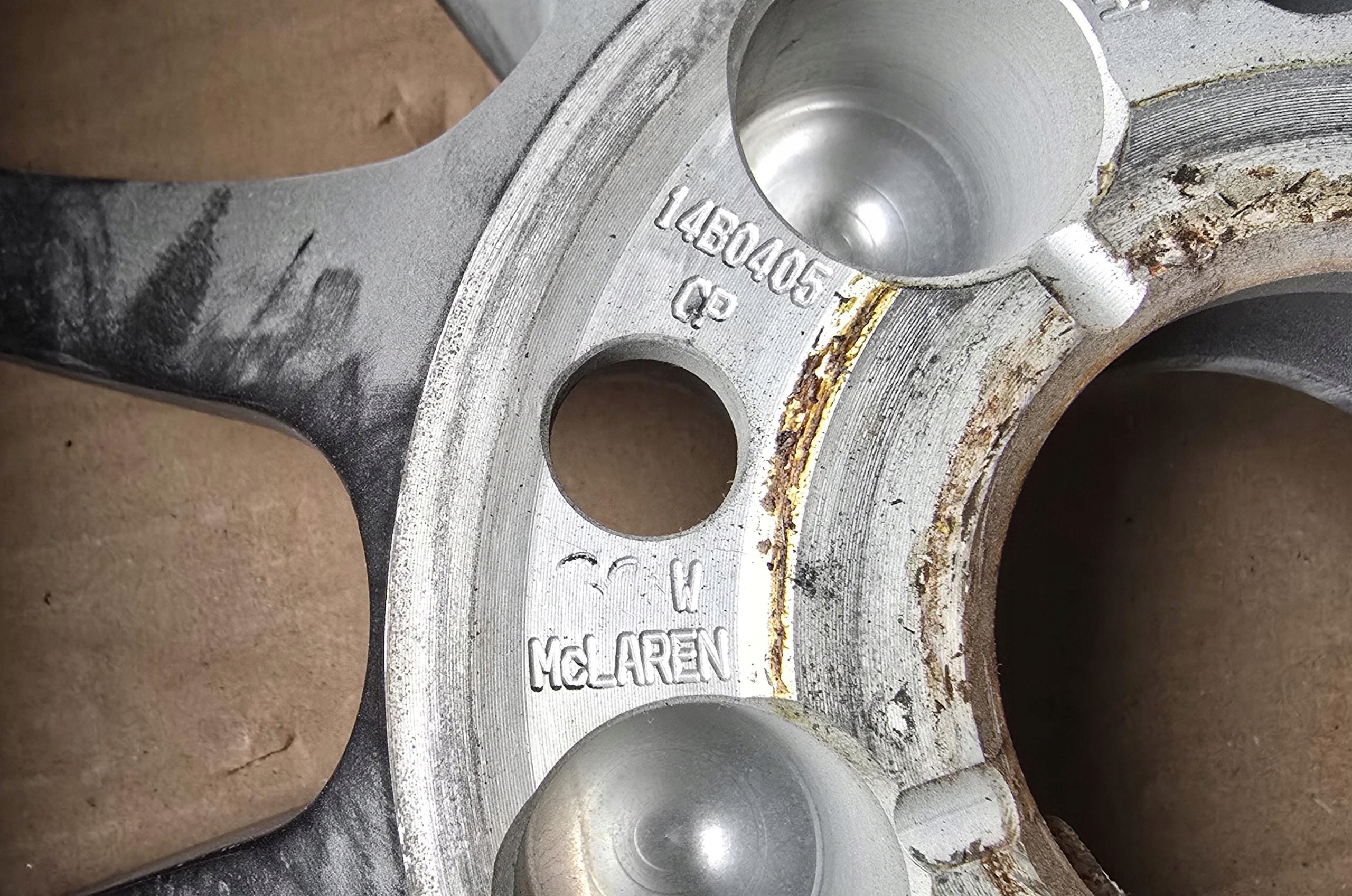 disk hliníkový 19 9J ET41.6 MCLAREN 720 720S 14B0405CP