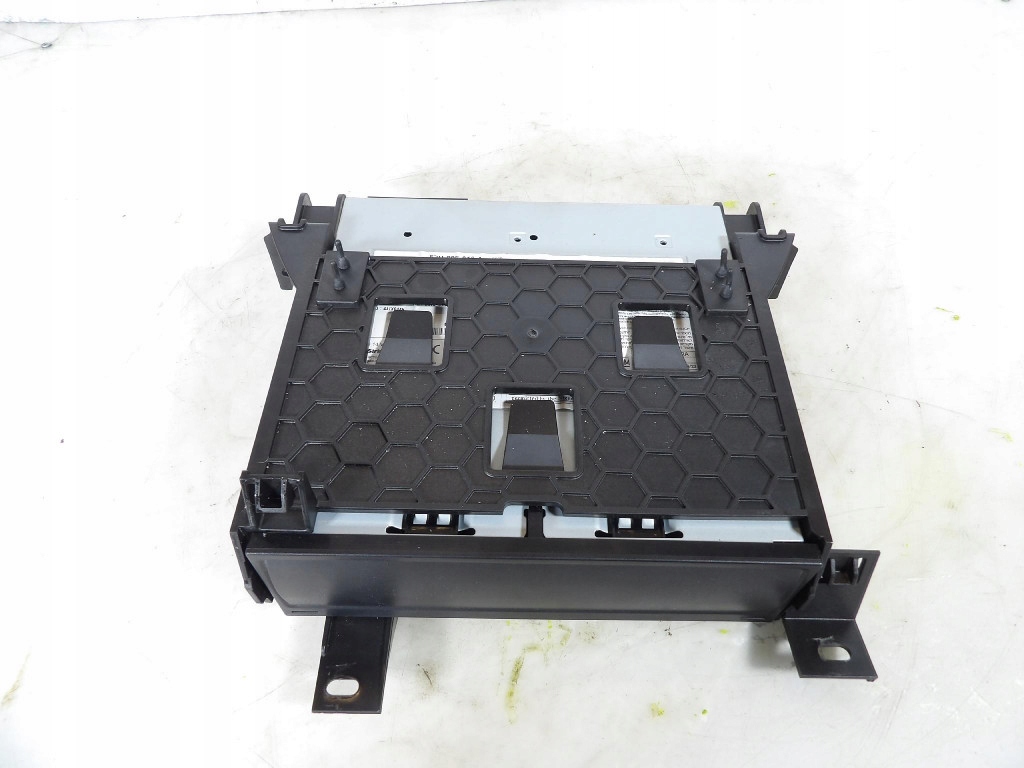 SKODA SUPERB IV 4 player navigation devices 57H035816A