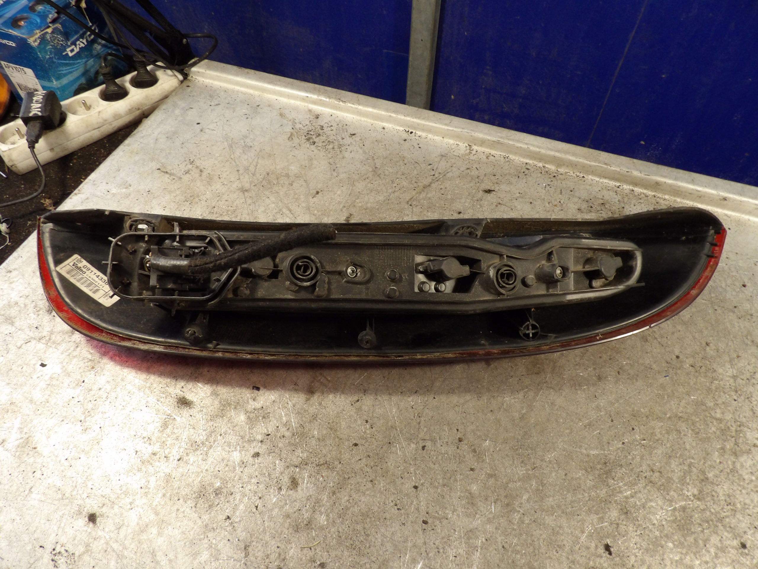 Opel Corsa C light rear left 1,2B 09114336 89302171
