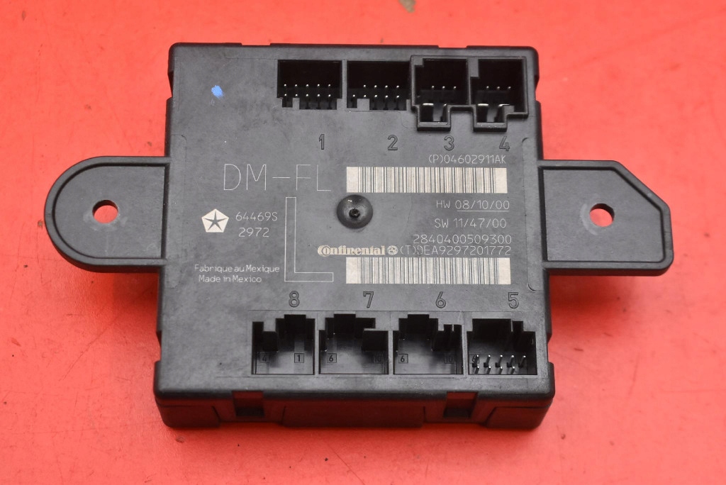 control unit module door left front 04602911AK JEEP GRAND CHEROKEE IV WK2 10