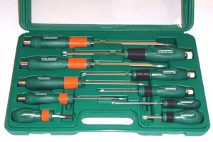 JONNESWAY слесарные отвертки набор 10cz. D70