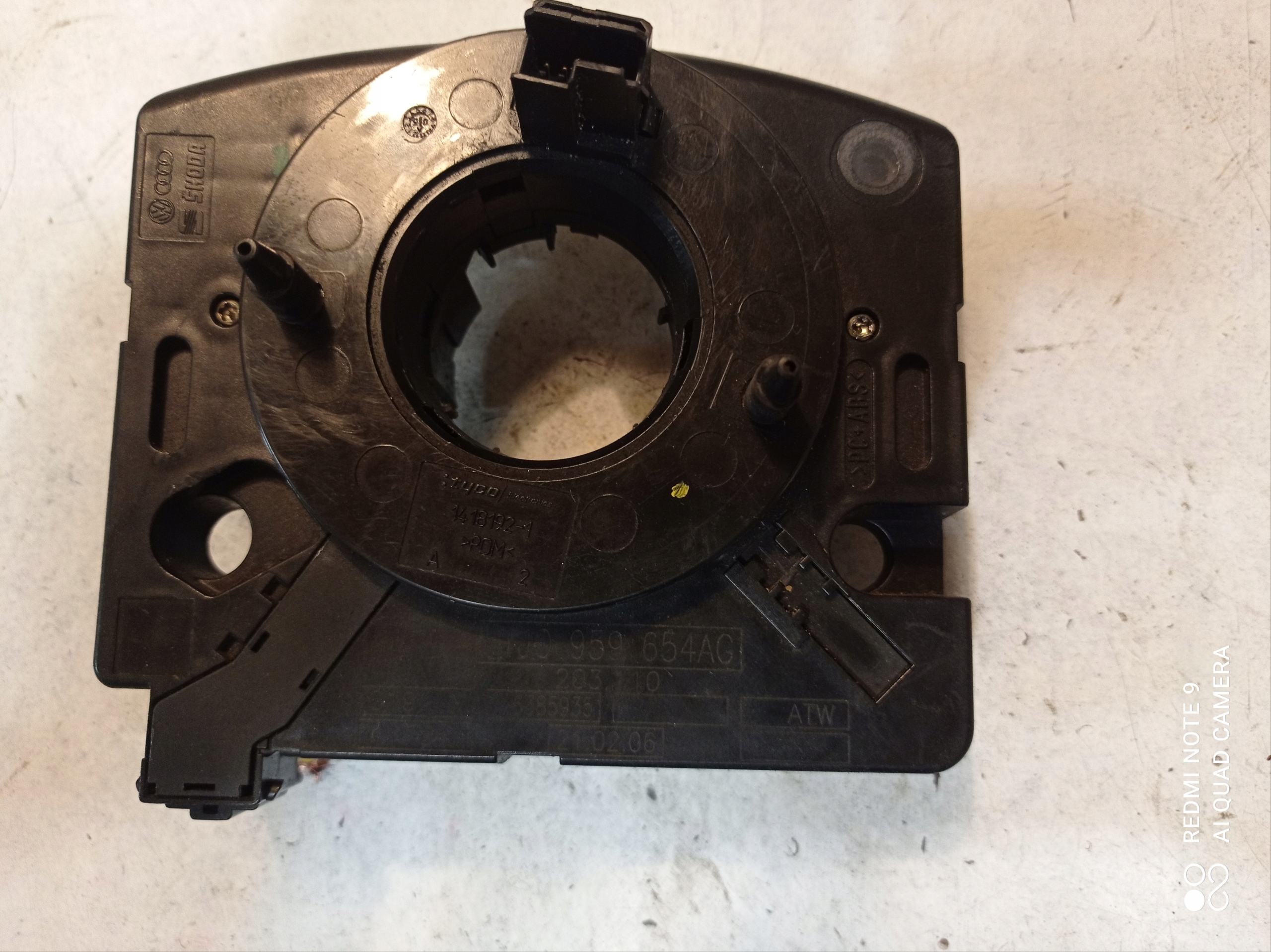 AUDI A4 A6 VW рулевая лента 1J0959654AP