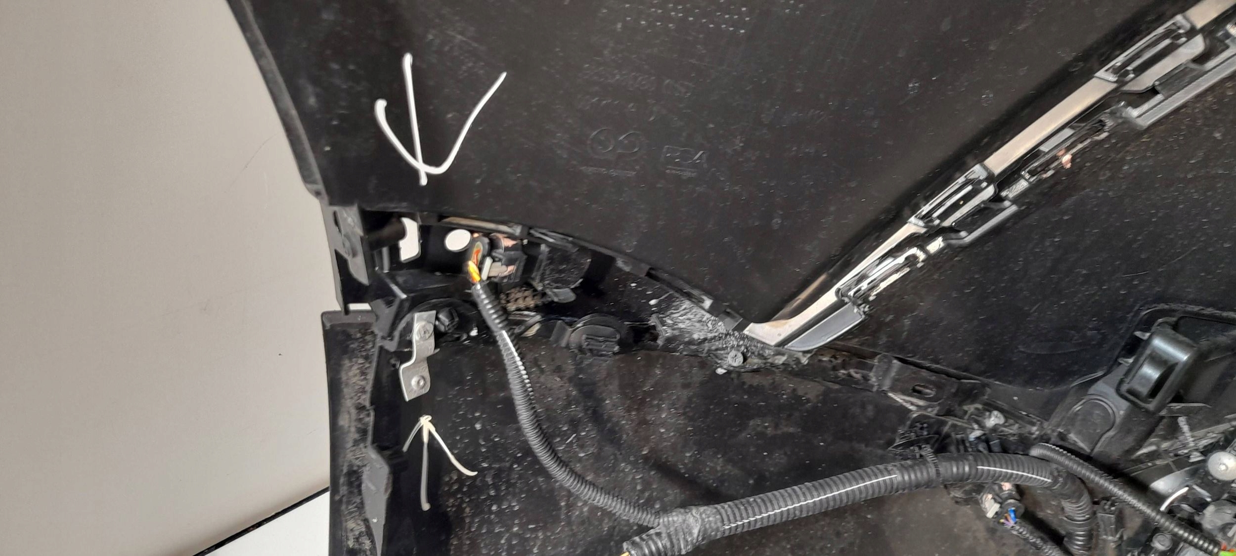 Opel Mokka B front bumper bumper