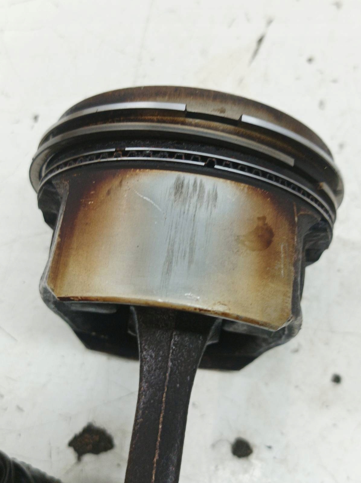 piston 69L20 1.2 16V Renault Clio II (1998-2012)