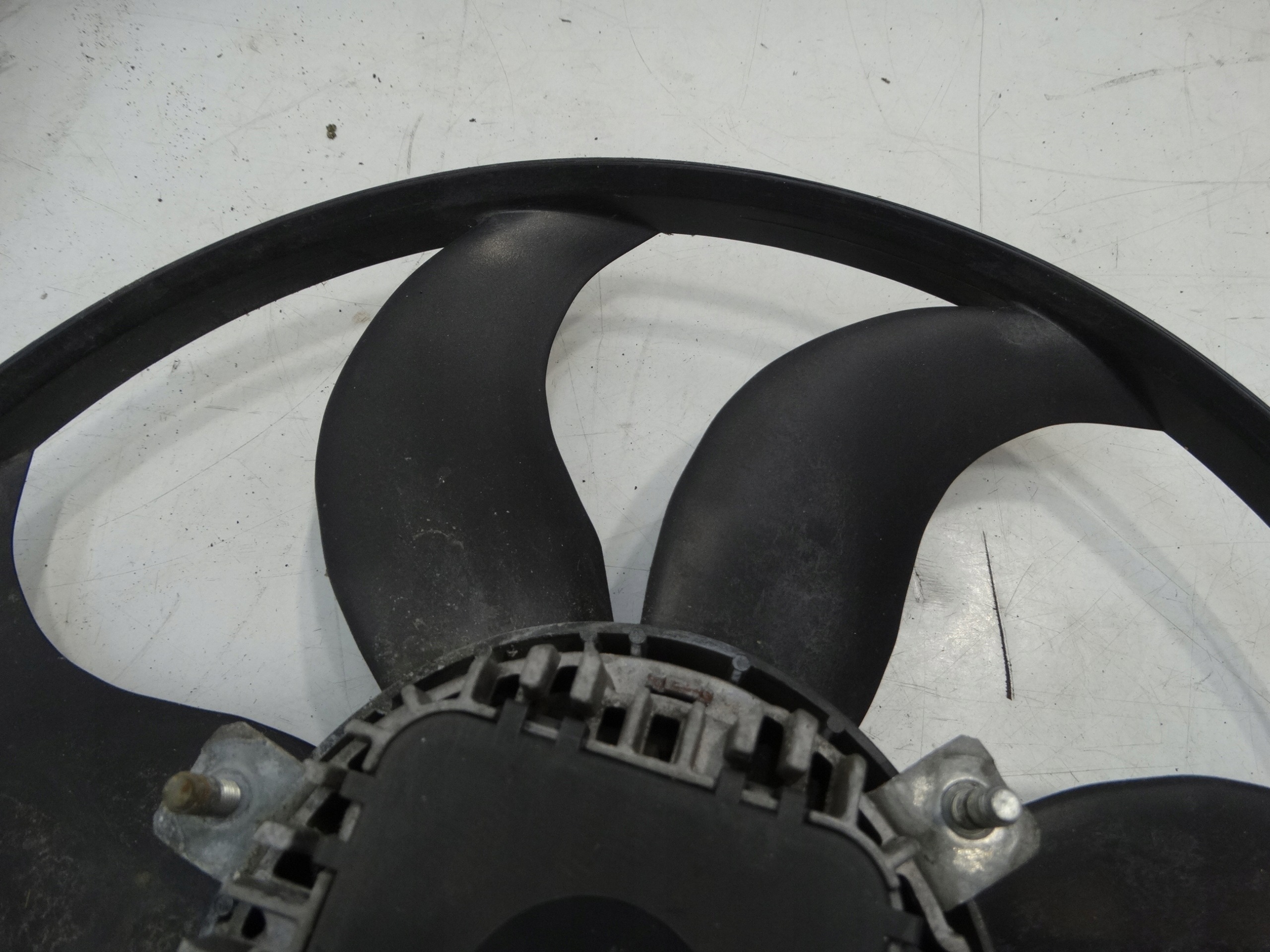 ventilátor chladiče vrtule GOLF VI LEON II OCTAVIA 1K0959455EA