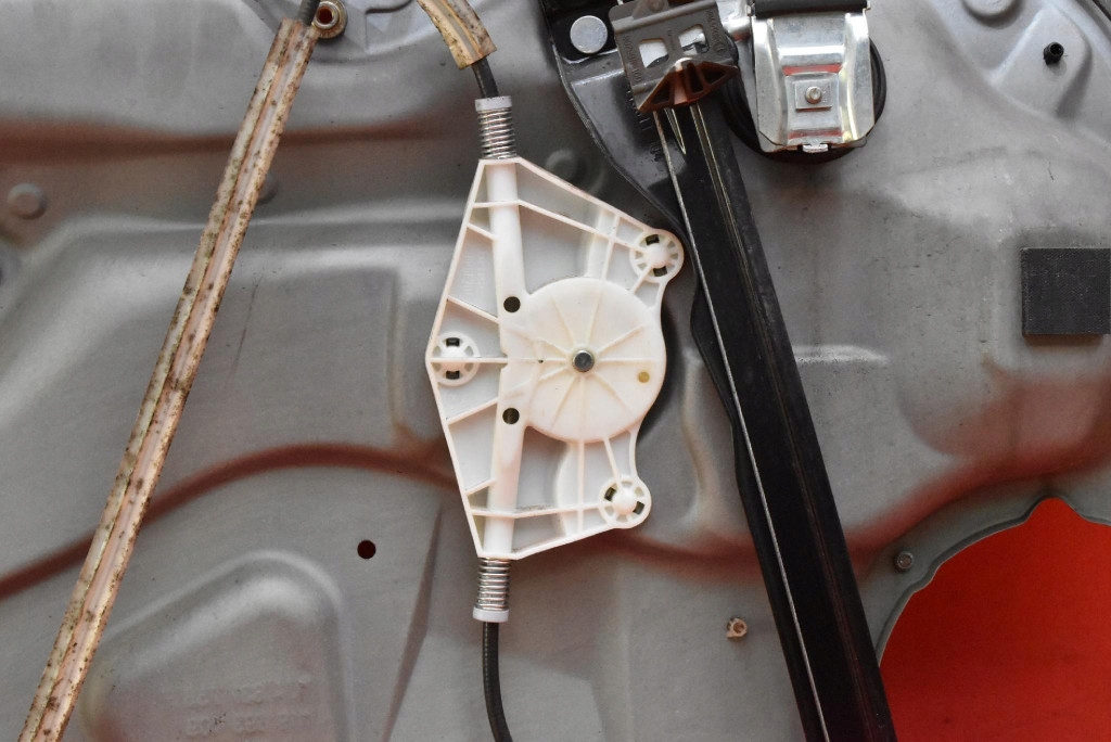 window regulator right front EU 1J4837756F VW BORA sedan 98-05