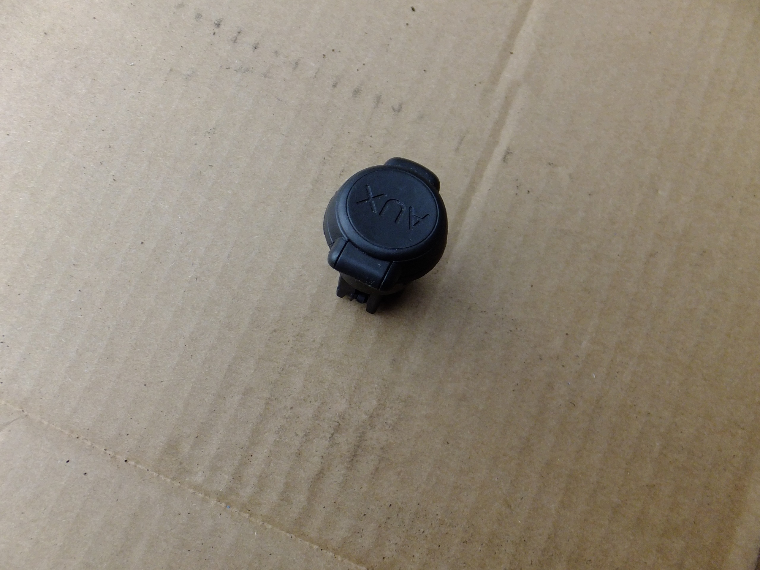 adapter aux citroen c4 picasso and 2011r 96647952XT