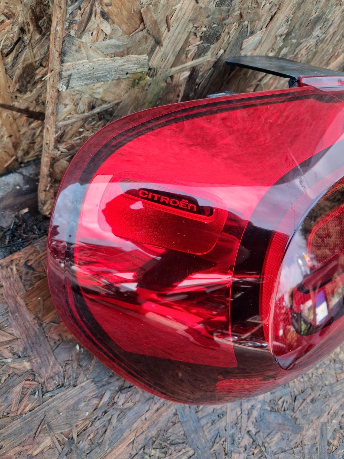 light left rear part rear left CITROEN C3 III 16- 9812257580