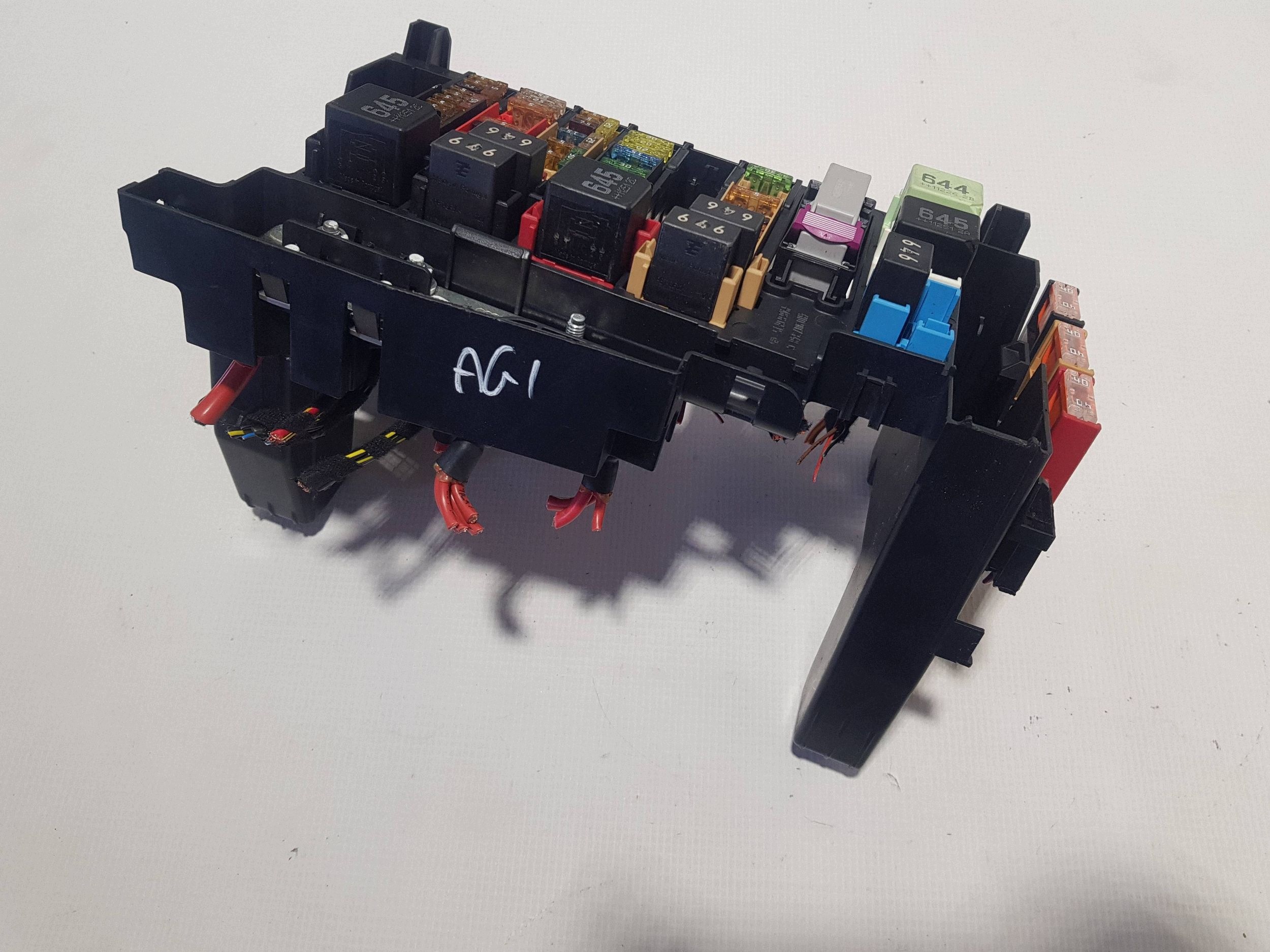 AUDI A8 D4 control unit compartment of fuses PRZEKAZNIKOW 4H0907348C