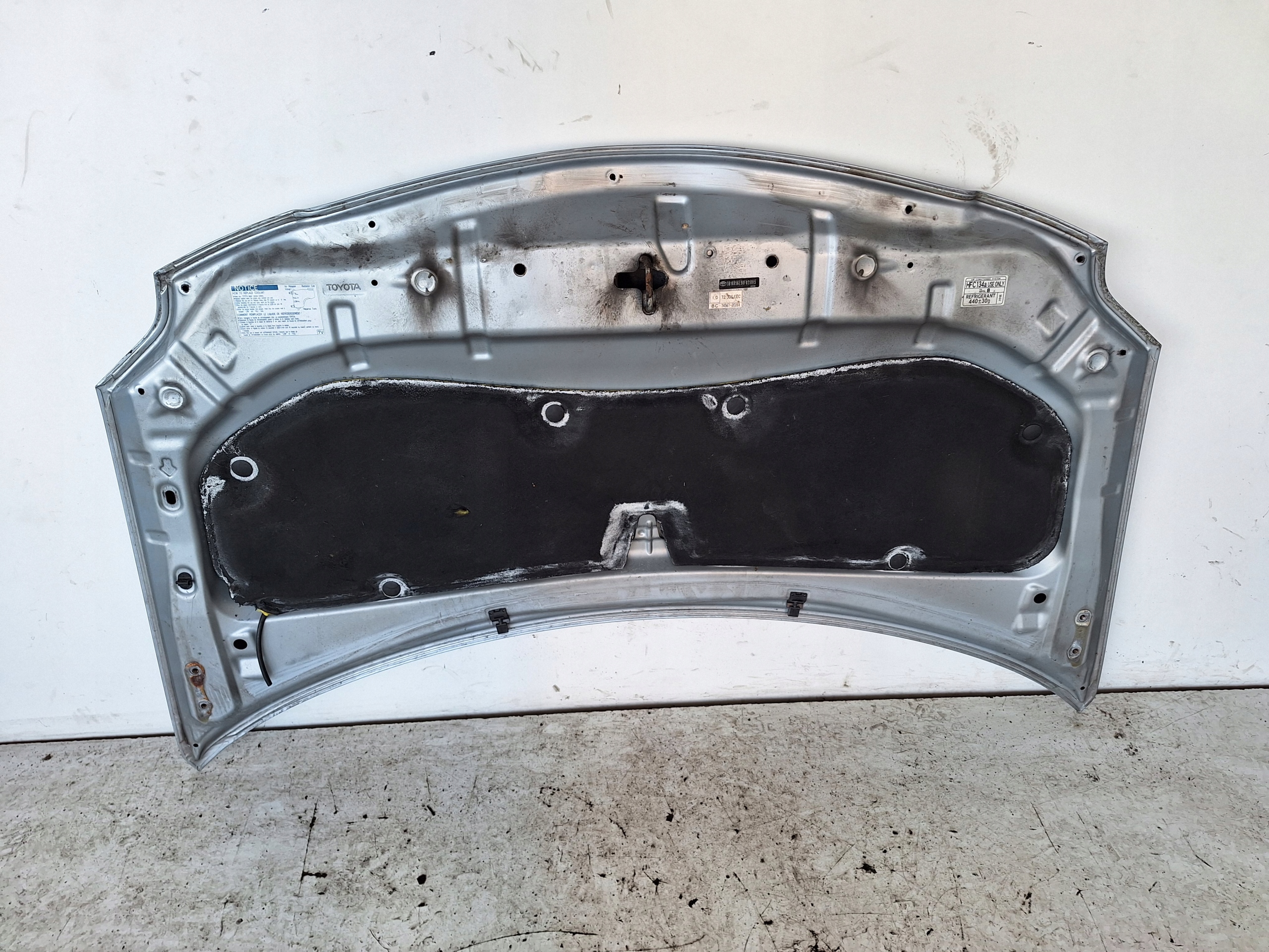 TOYOTA AURIS et 06-09 Capot