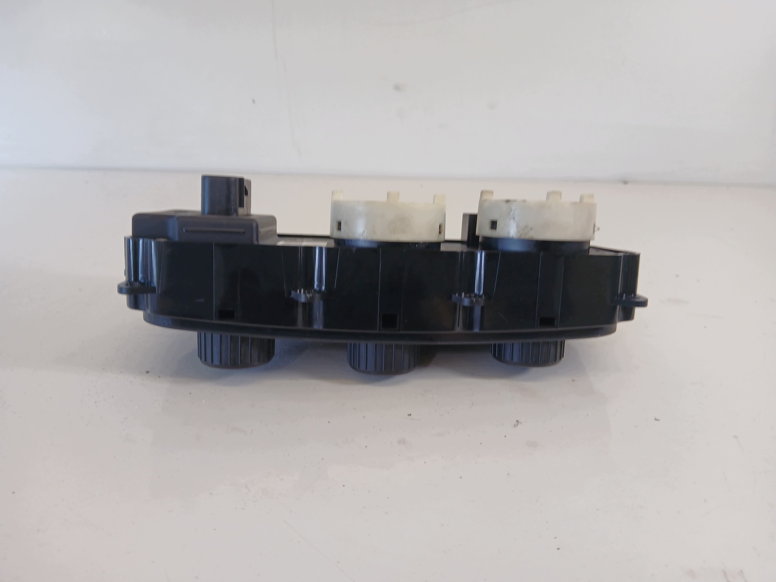 CHRYSLER VOYAGER IV Unite commande clima 05134627AA
