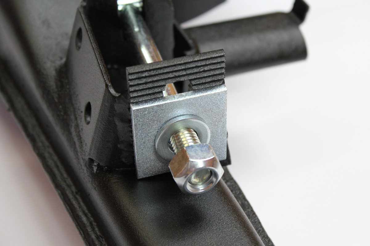 Podkladki regulacja katow camber BMW E30 E36 sruby Jakosc czesci zgodnie z GVO Z zamiennik