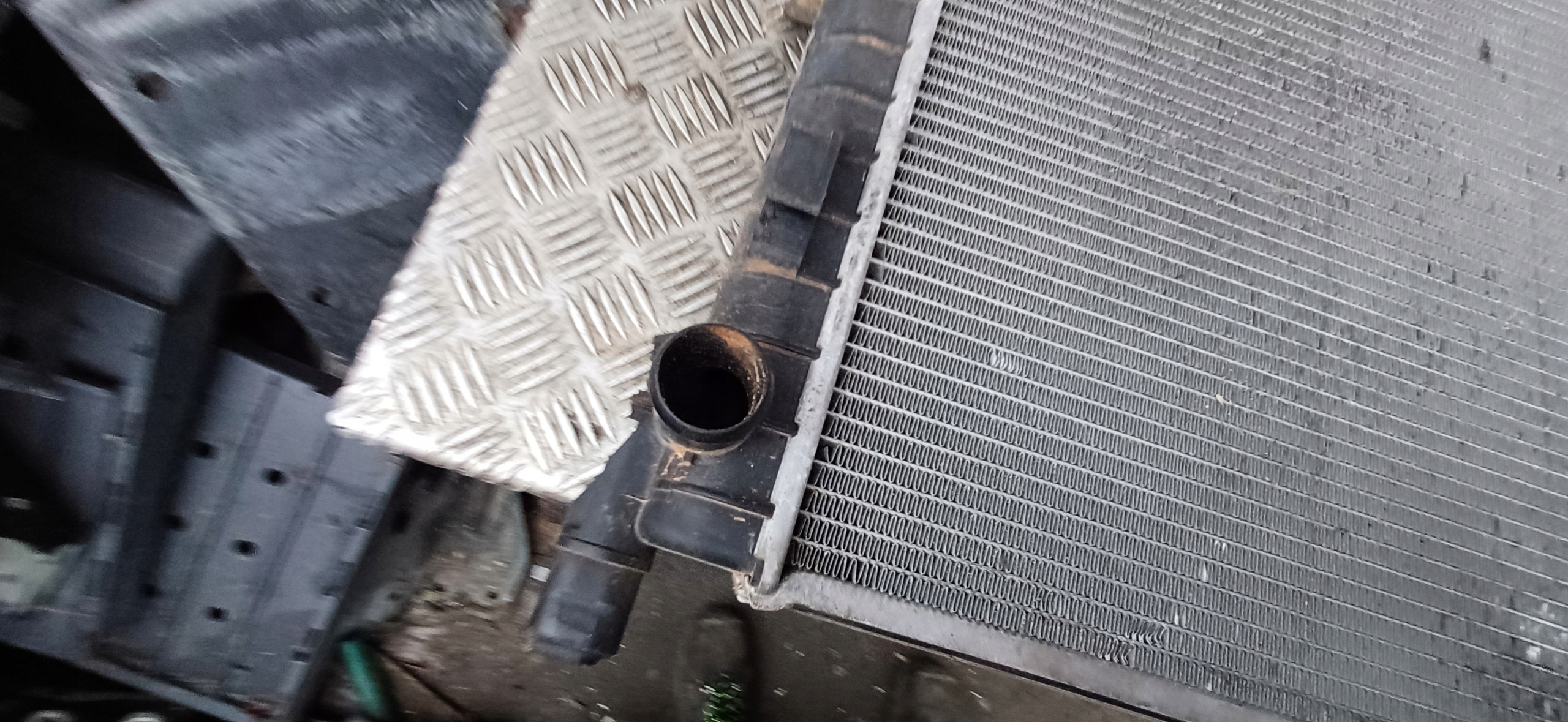 MERCEDES ML W163 2.7 cdi water cooler a1635001004