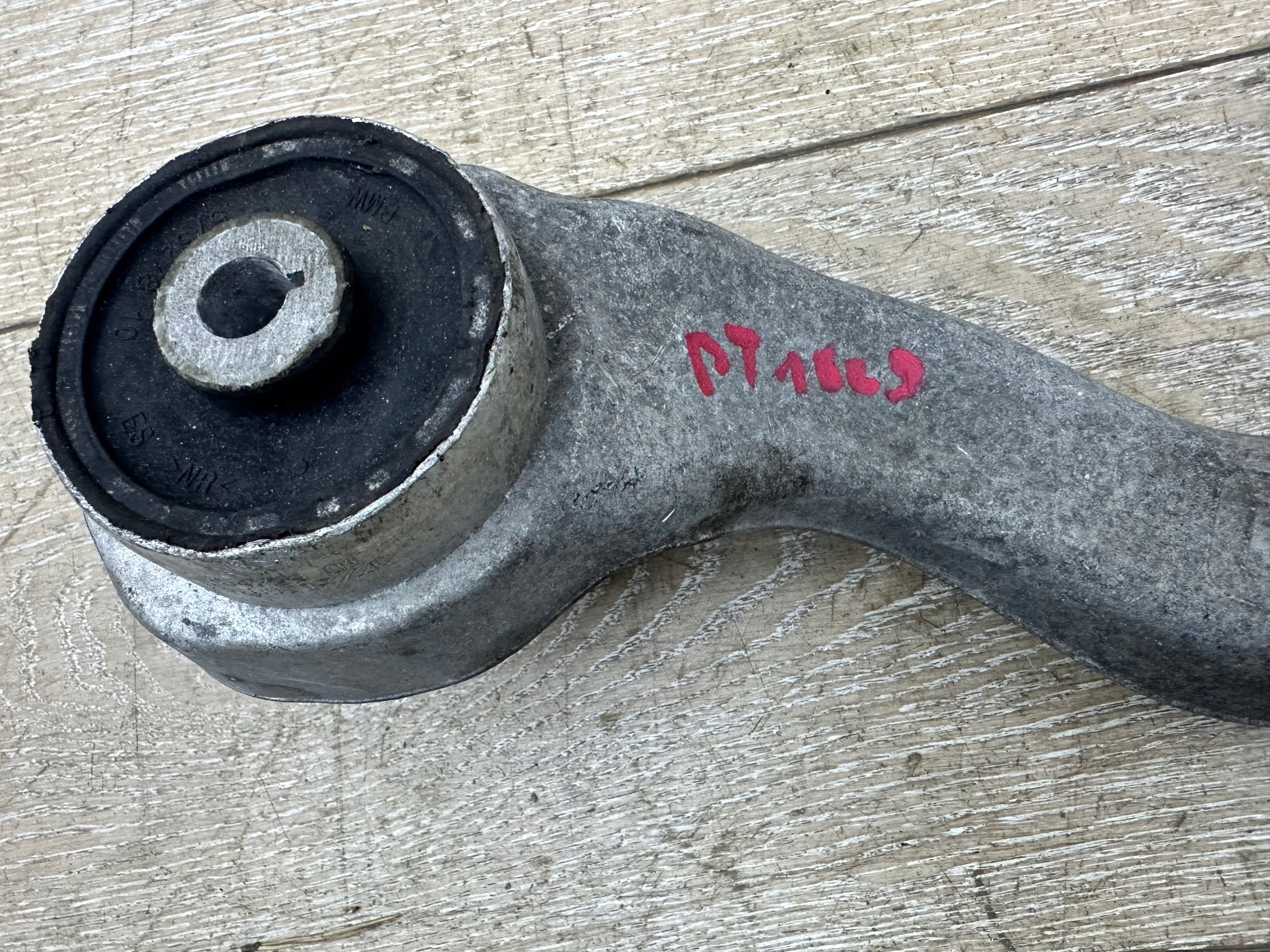 BMW 3 GT F34 2015 left side lower arm front