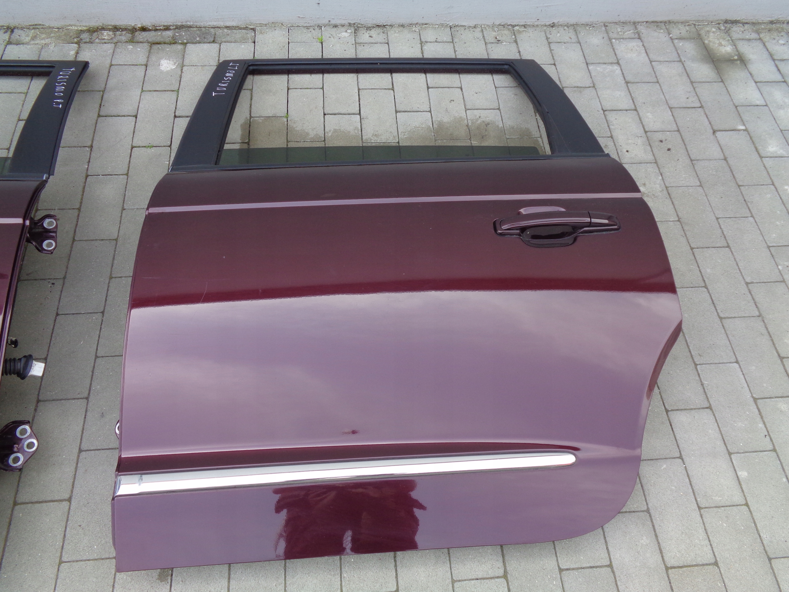 door rear part left rear. left SSANGYONG RODIUS II WAF