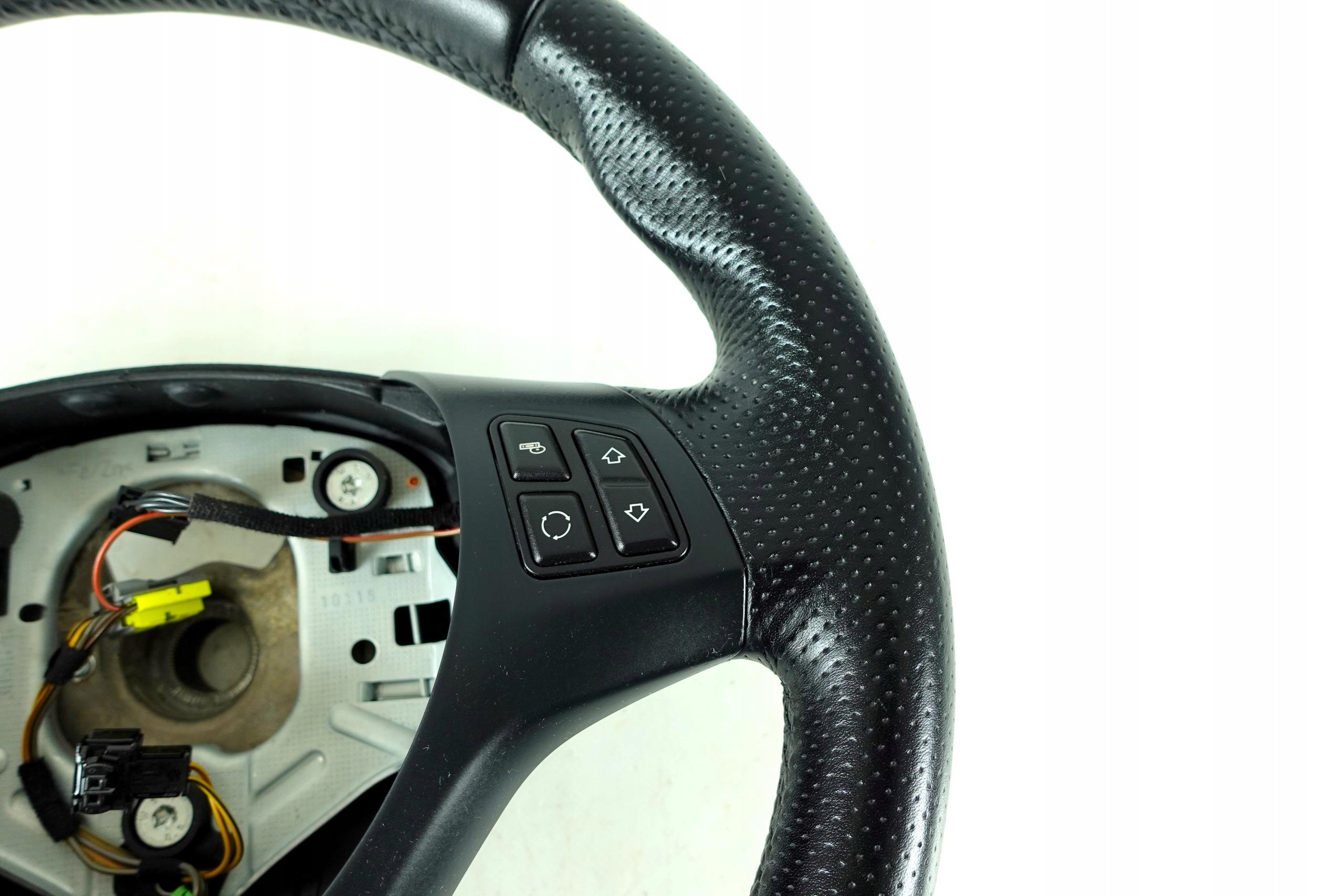 steering wheel, leather SKORZANA BMW 1 E81 E82 E87 3 E90 E91 M PAKIET m-packet