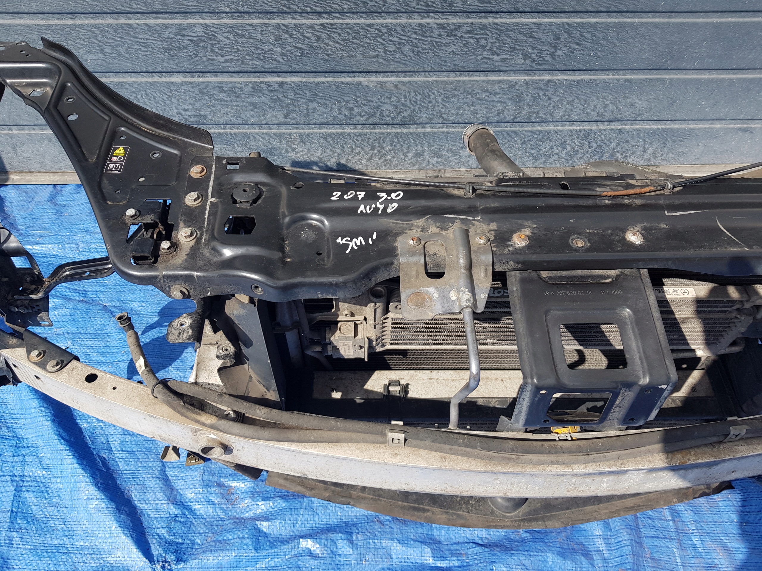 support panel for radiators radiator MERCEDES W207 3.0 CDI AUTOMAT
