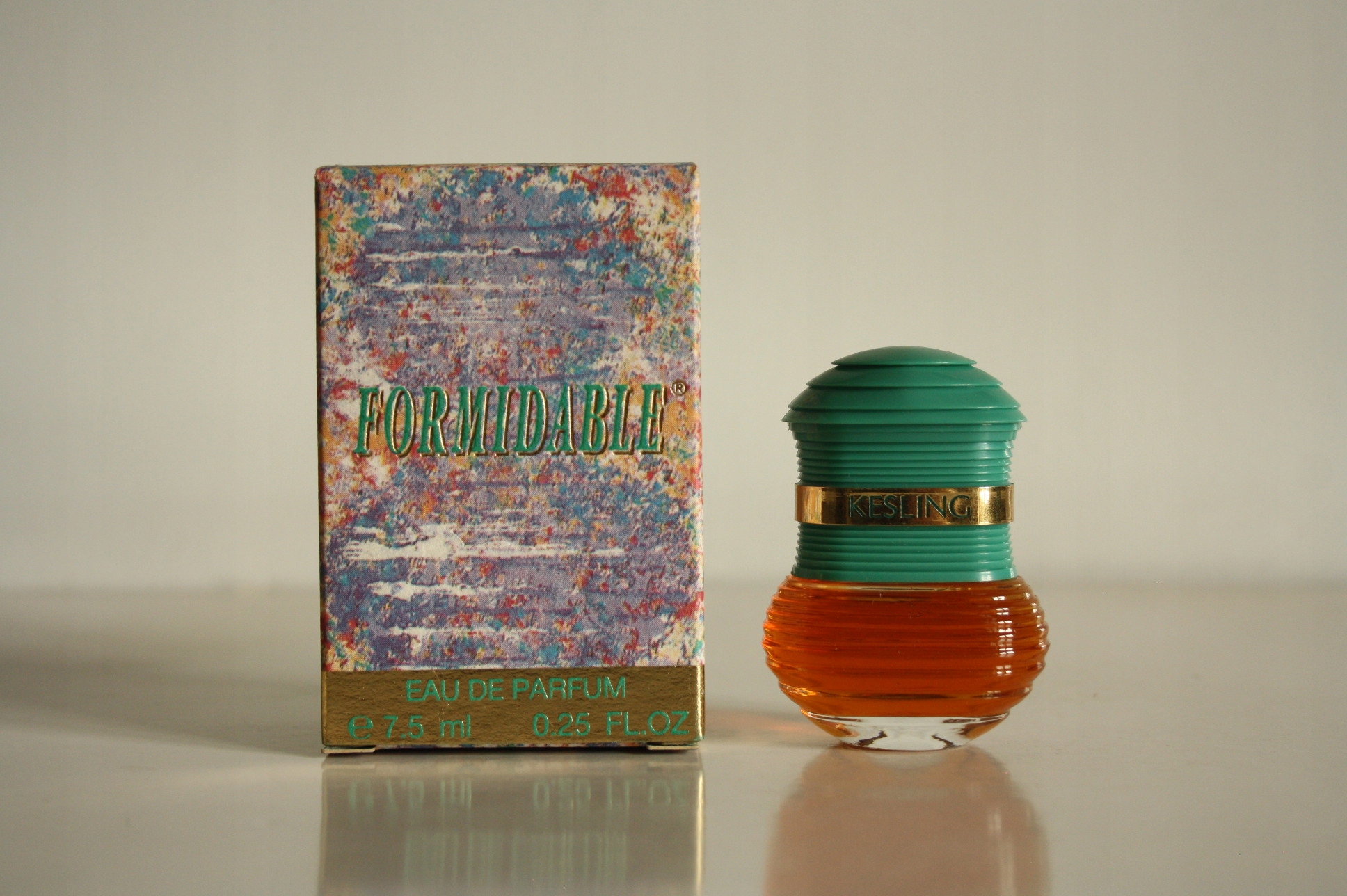 PERFUMY KOLEKCJONERSKA MINIATURA KESLING FORMIDABLE EDP (7,5 ML)
