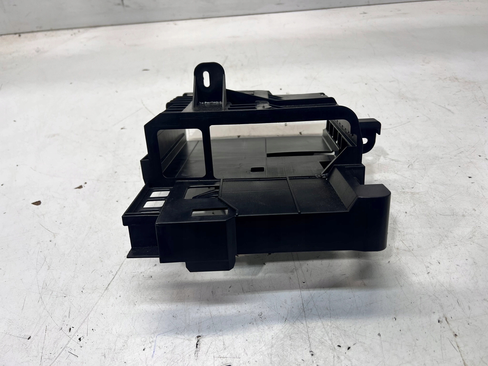 Halter Halter der Navigation AUDI Q5 8R 8R0035209B