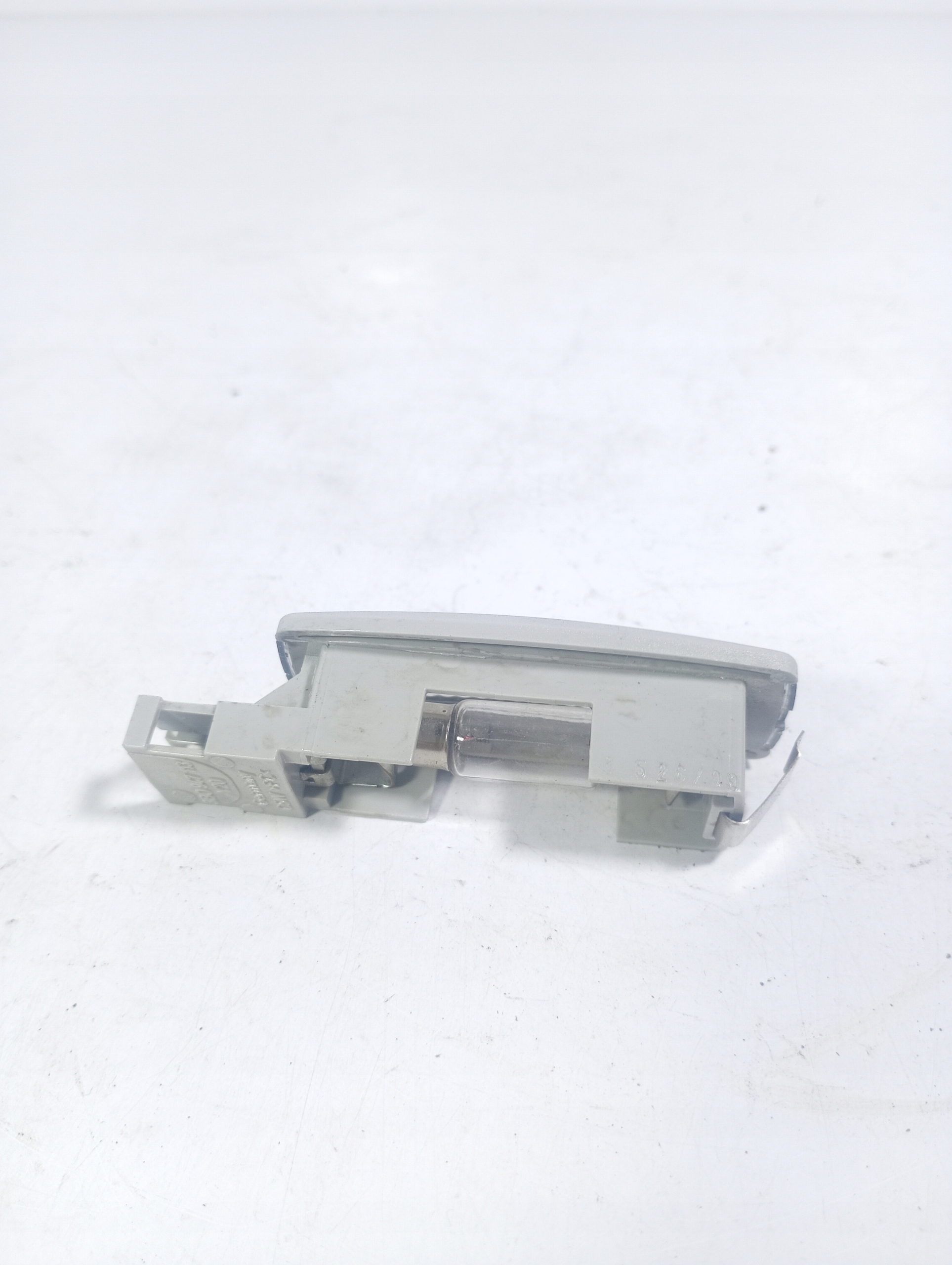 VW Golf IV 4 97-06 OSWIETLENIE cabs light inner OE 3B0947113