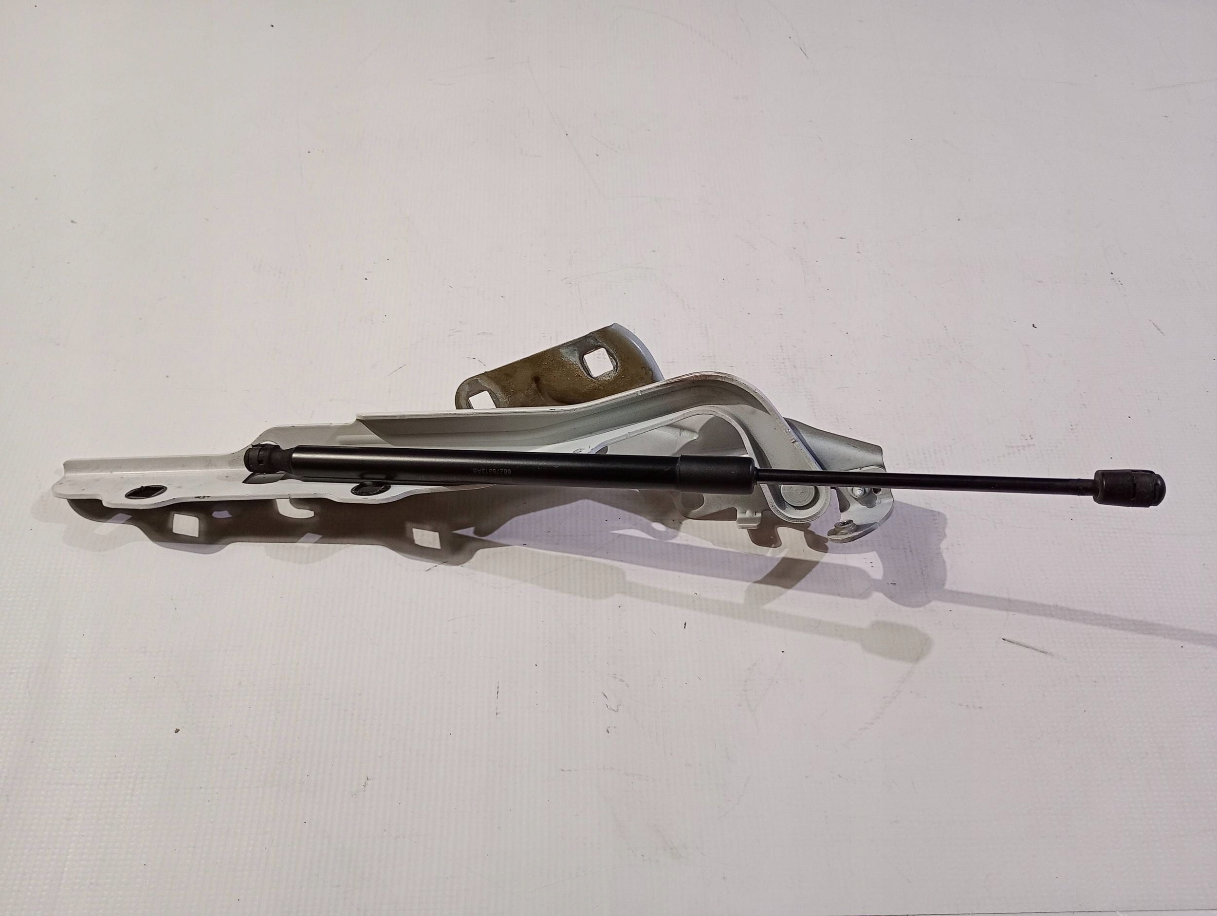 hinge damper bonnets pokrywy of the engine left Dodge RAM 1500 2019
