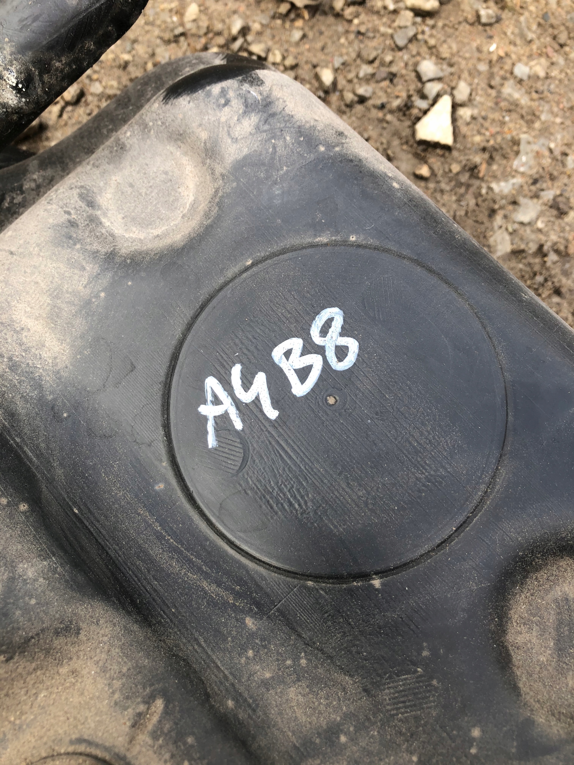 ZBIORNIK ADBLUE AUDI A4 B8 LIFT 8K0131979B Engine Type Diesel