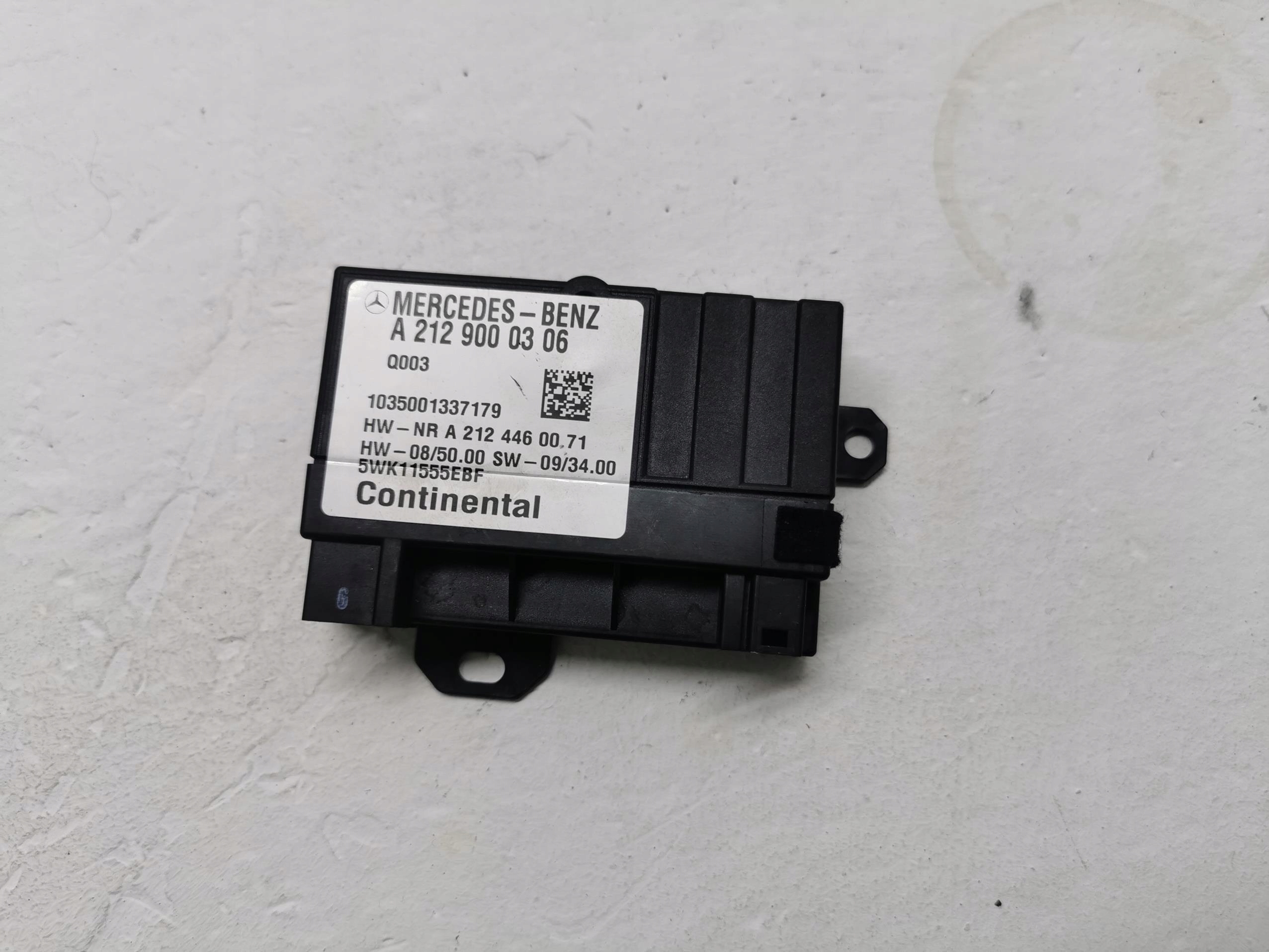 Module POMPY Carburant MERCEDES C-KLASA W204 2.2 CDI