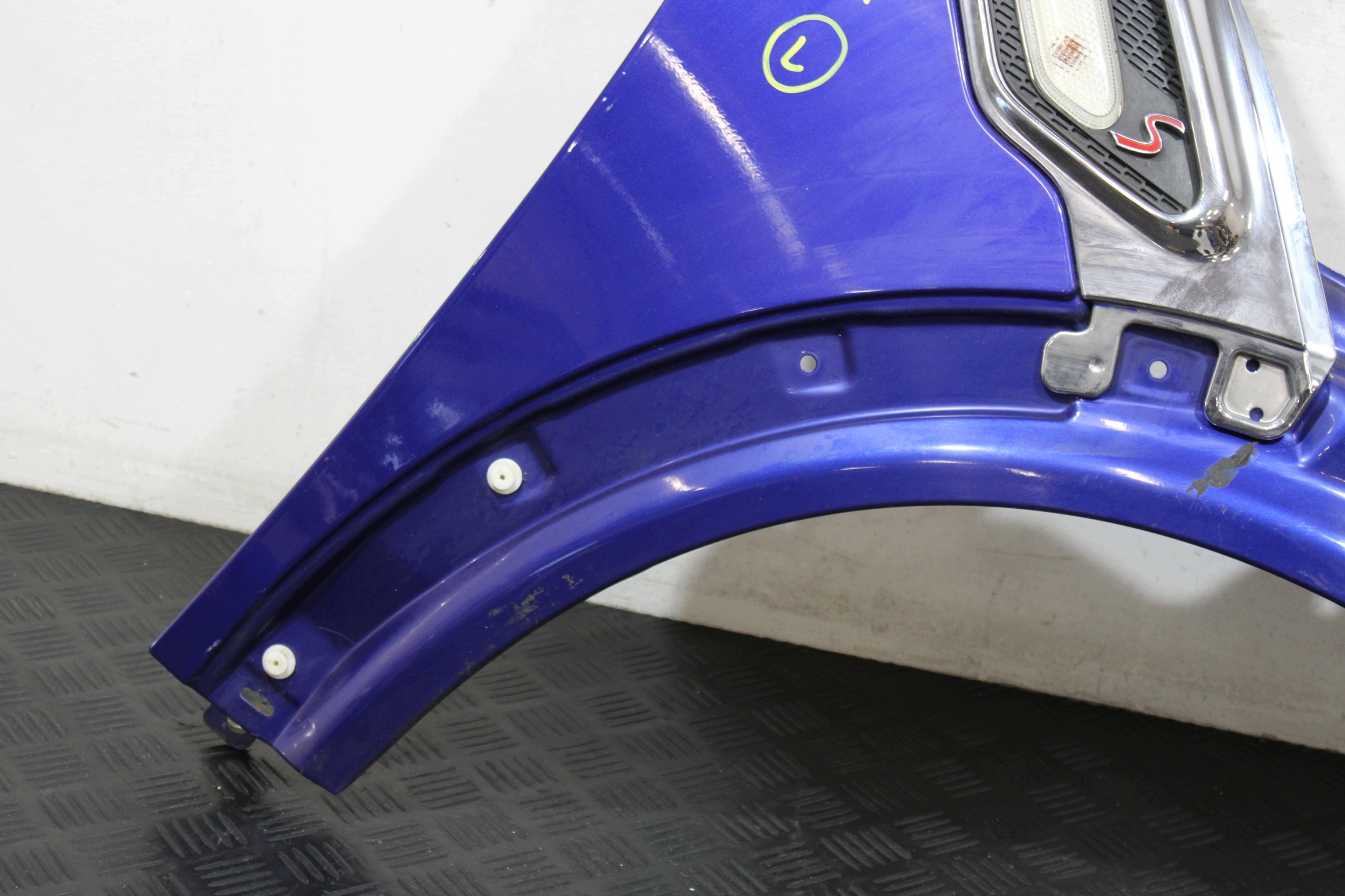 aile droite avant avant MINI COUNTRYMAN R60 S