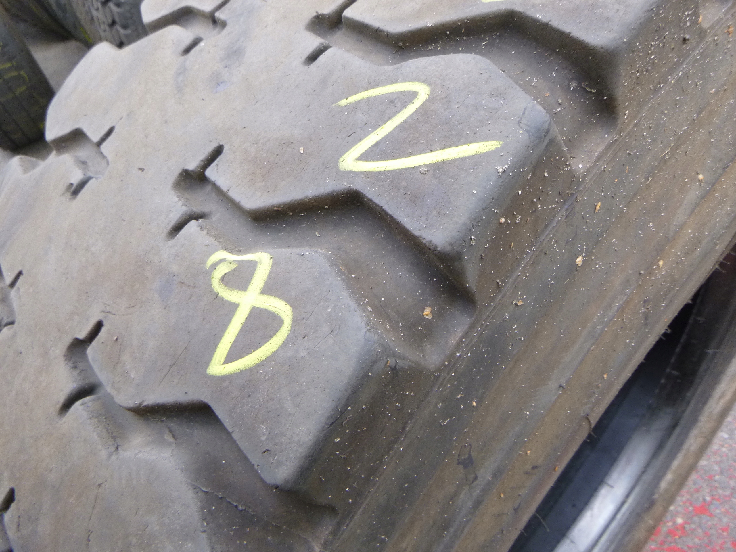 315 / 80R22,5 Pirelli tg88 привід